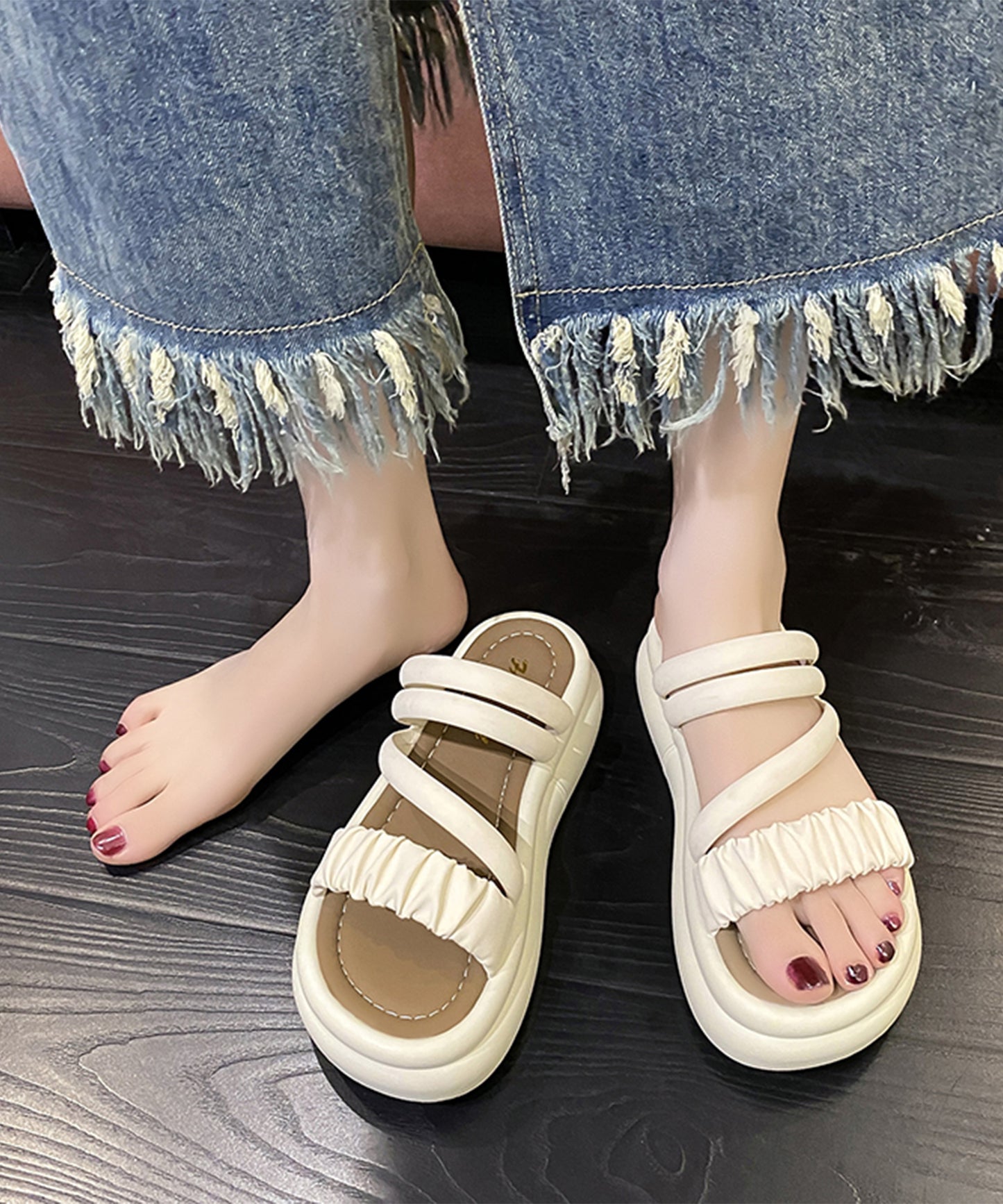 ソフト ギャザー ストラップ コンフォート フラット サンダル