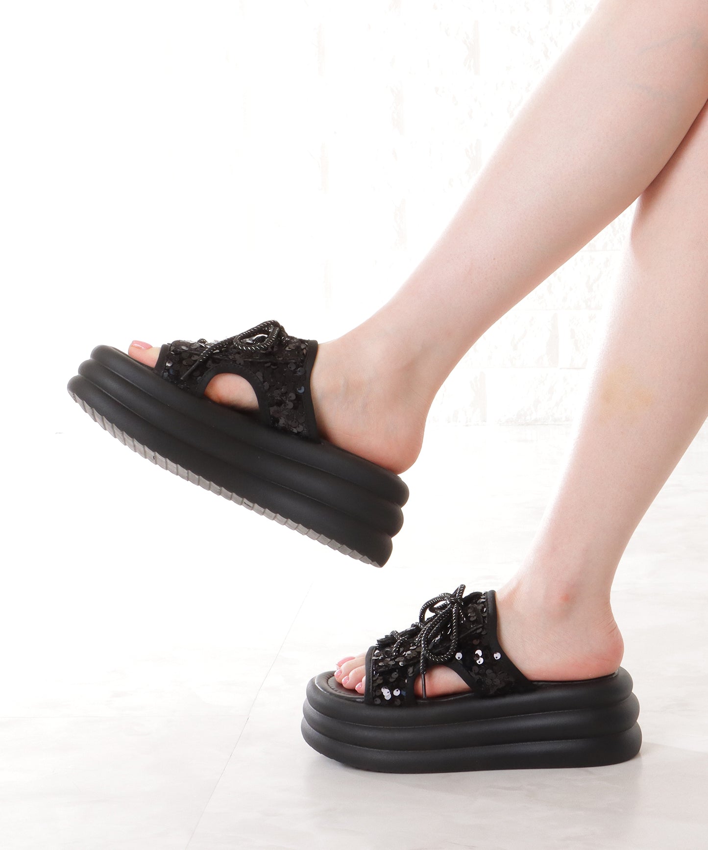 レースアップ スパンコール 厚底 コンフォート サンダル