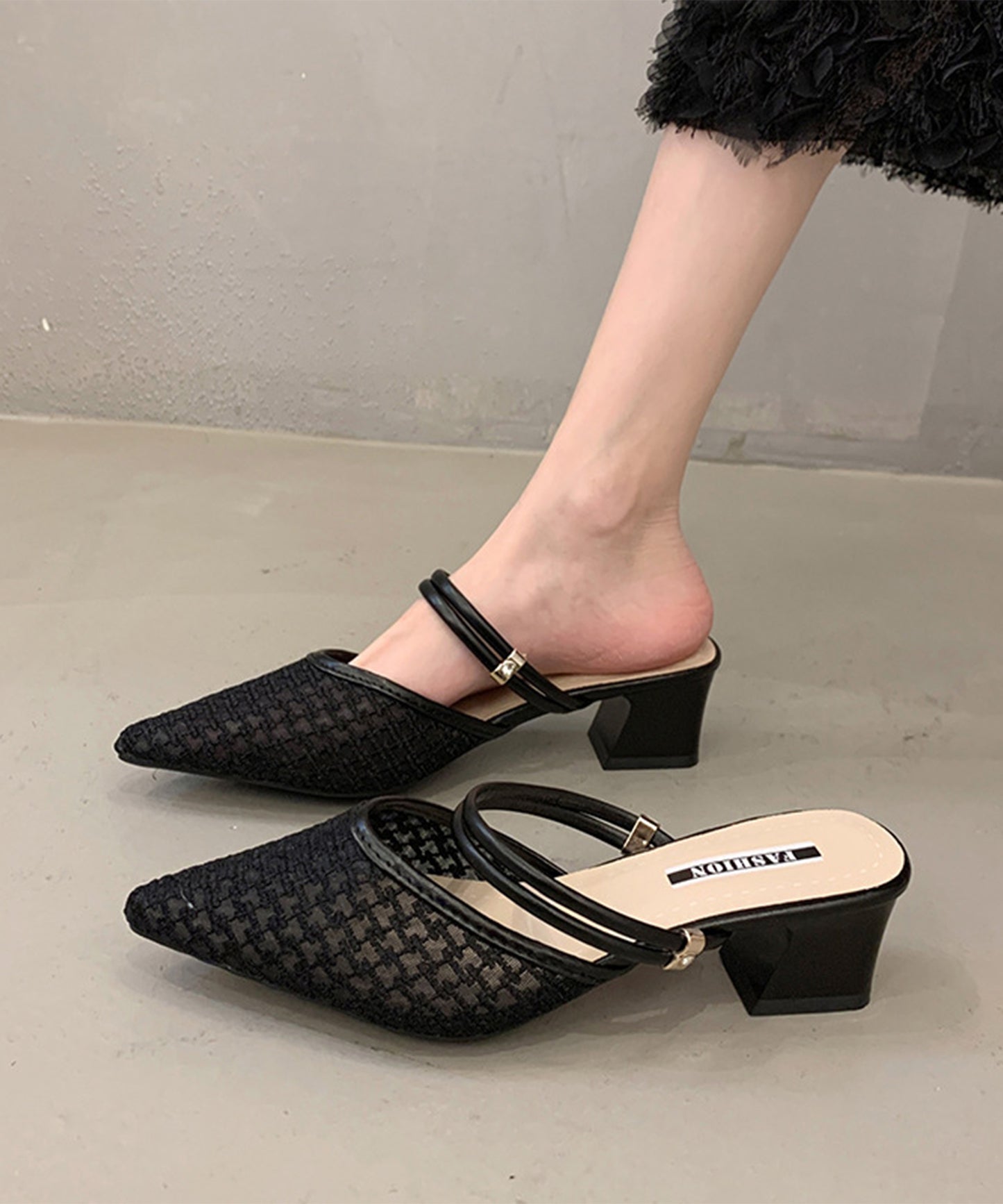 ツイード柄 シースルー ポインテッドトゥ ストラップ ミュール サンダル