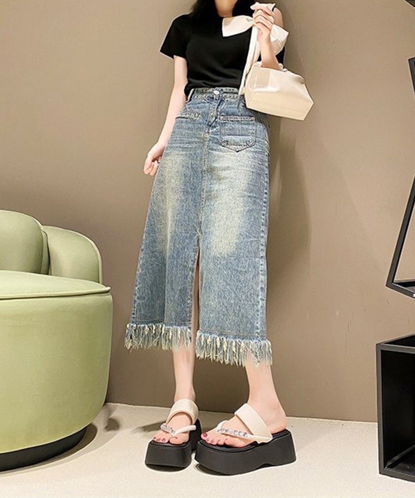 レザー調 ビジュー ストラップ 厚底 トング サンダル