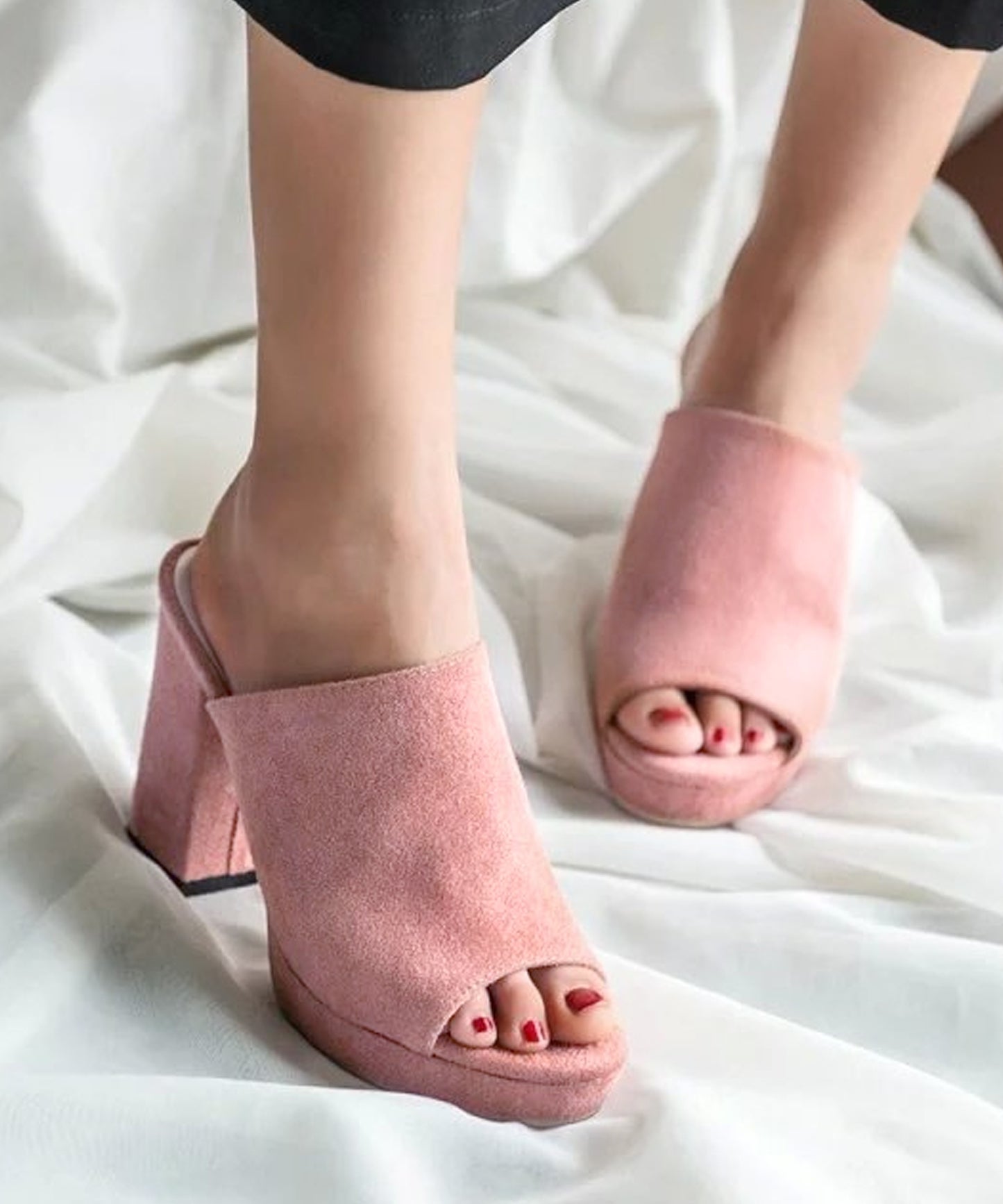 ハイヒールミュールサンダル