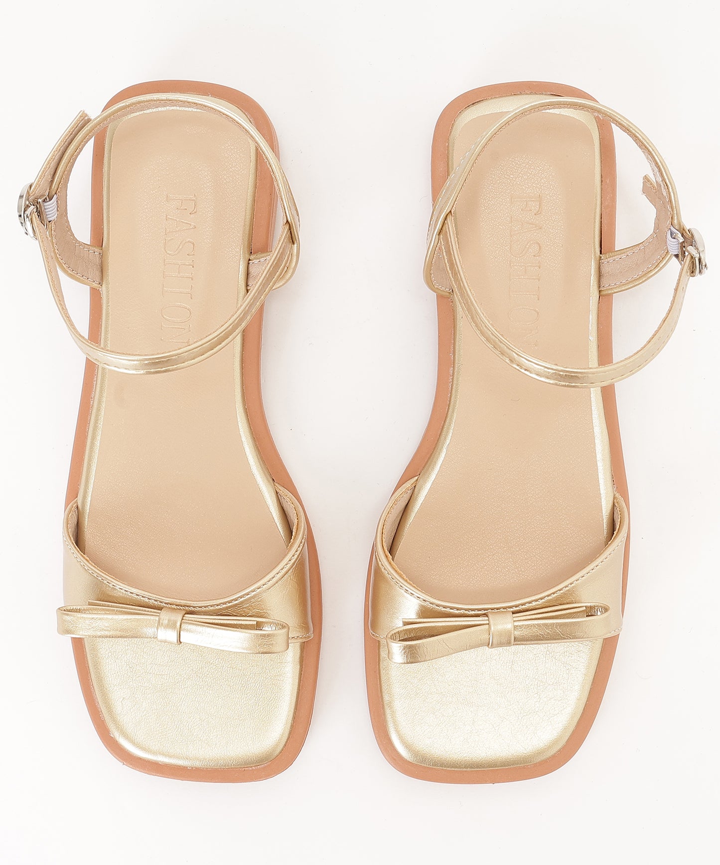 リボン メタリック スクエアトゥ バックストラップ付き サンダル