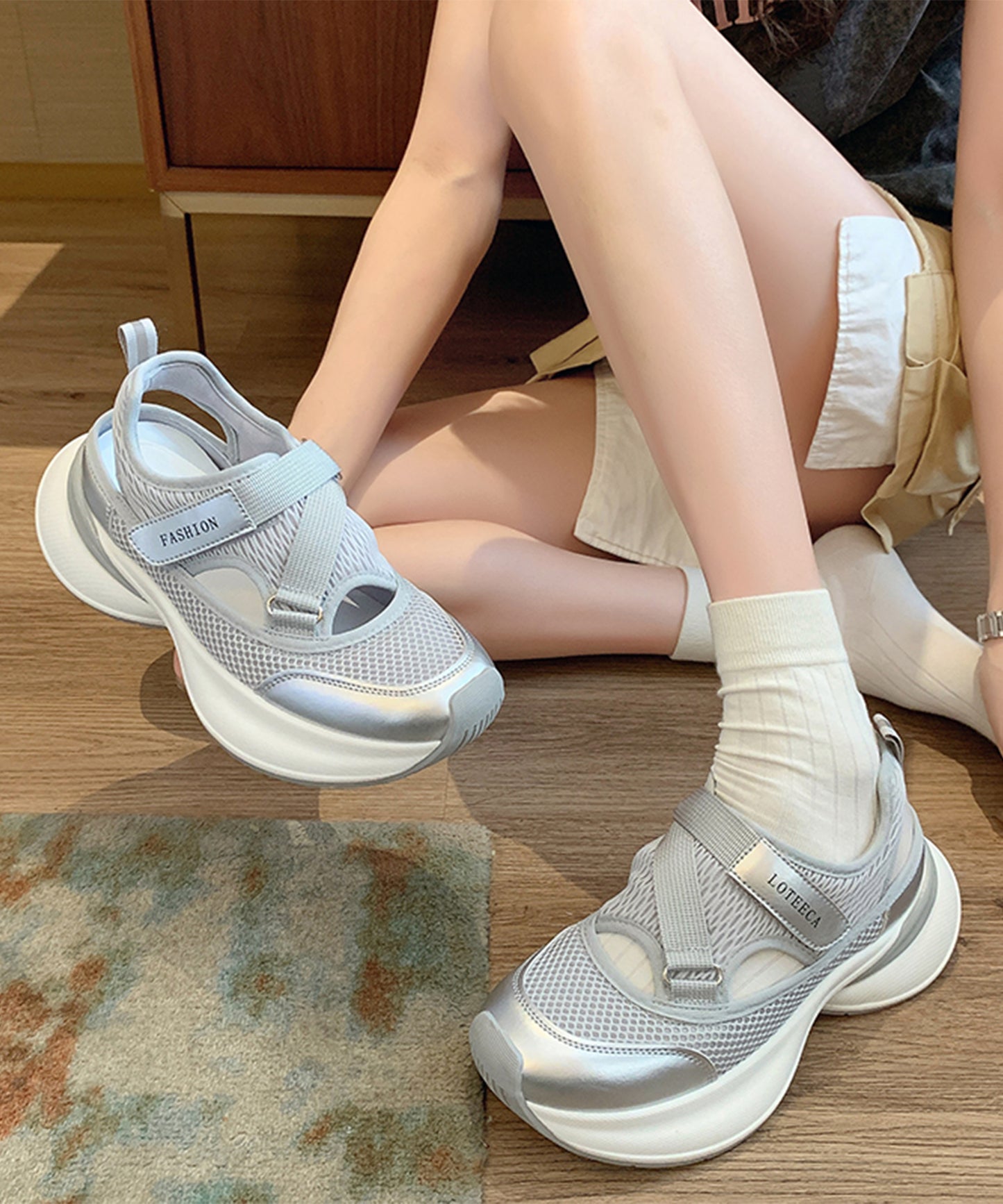 メッシュ ベルト付き 厚底 スニーカー サンダル