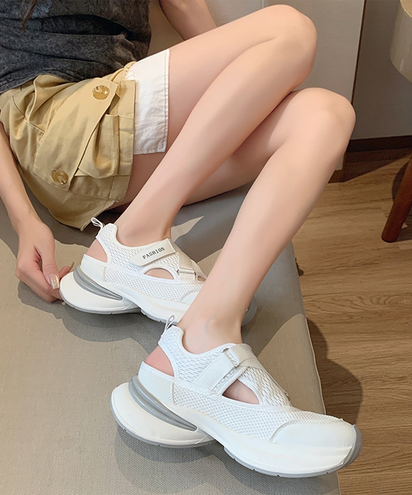 メッシュ ベルト付き 厚底 スニーカー サンダル