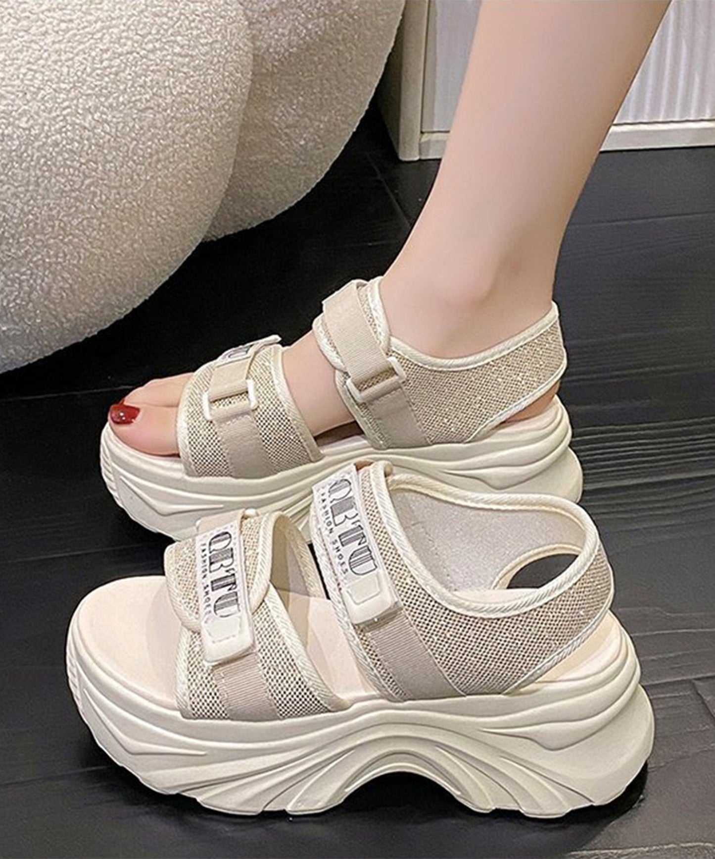 厚底 ラメ ベルクロ スポーツ サンダル