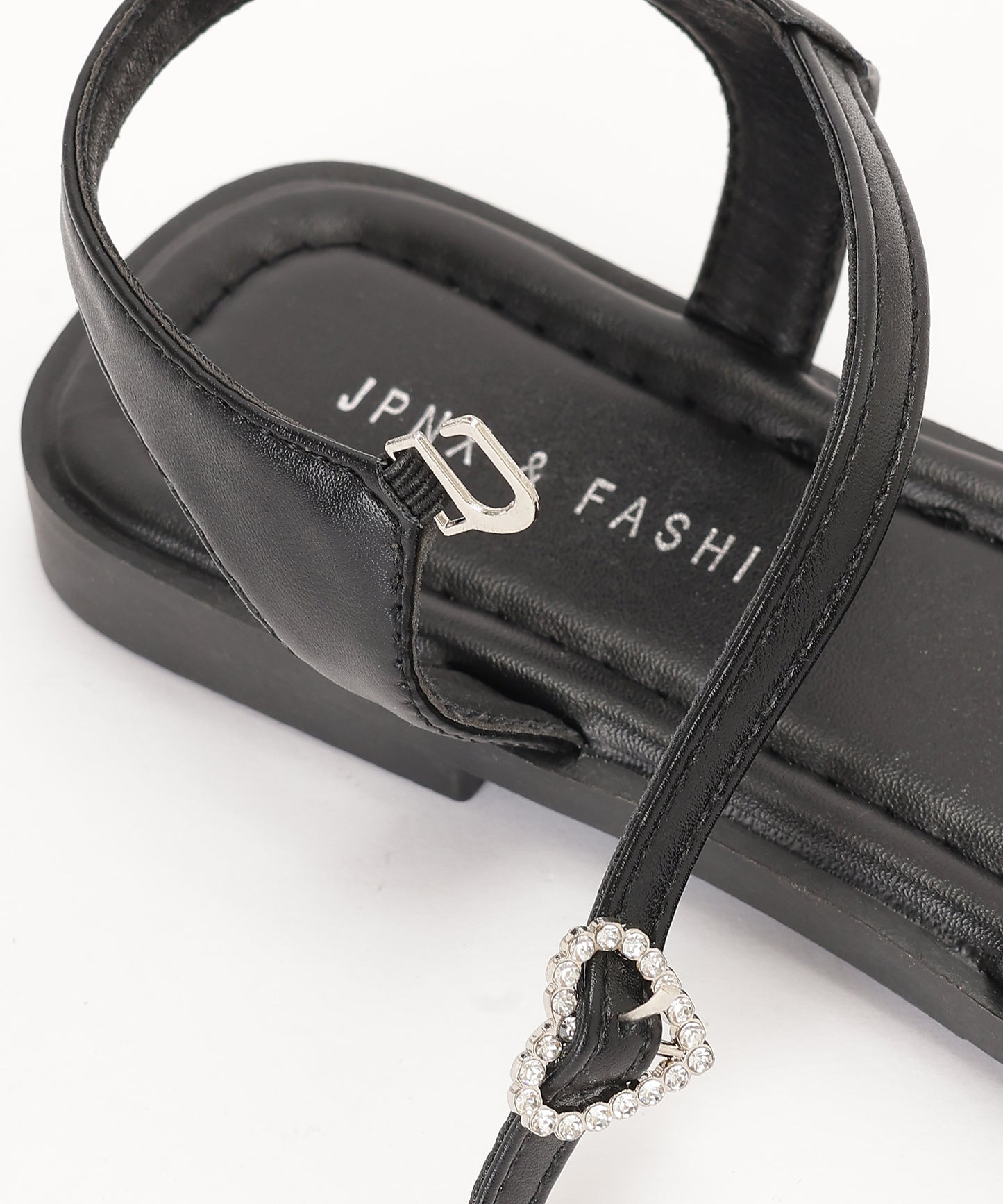 レザー調 ハート ビジュー ストラップ フラット サンダル