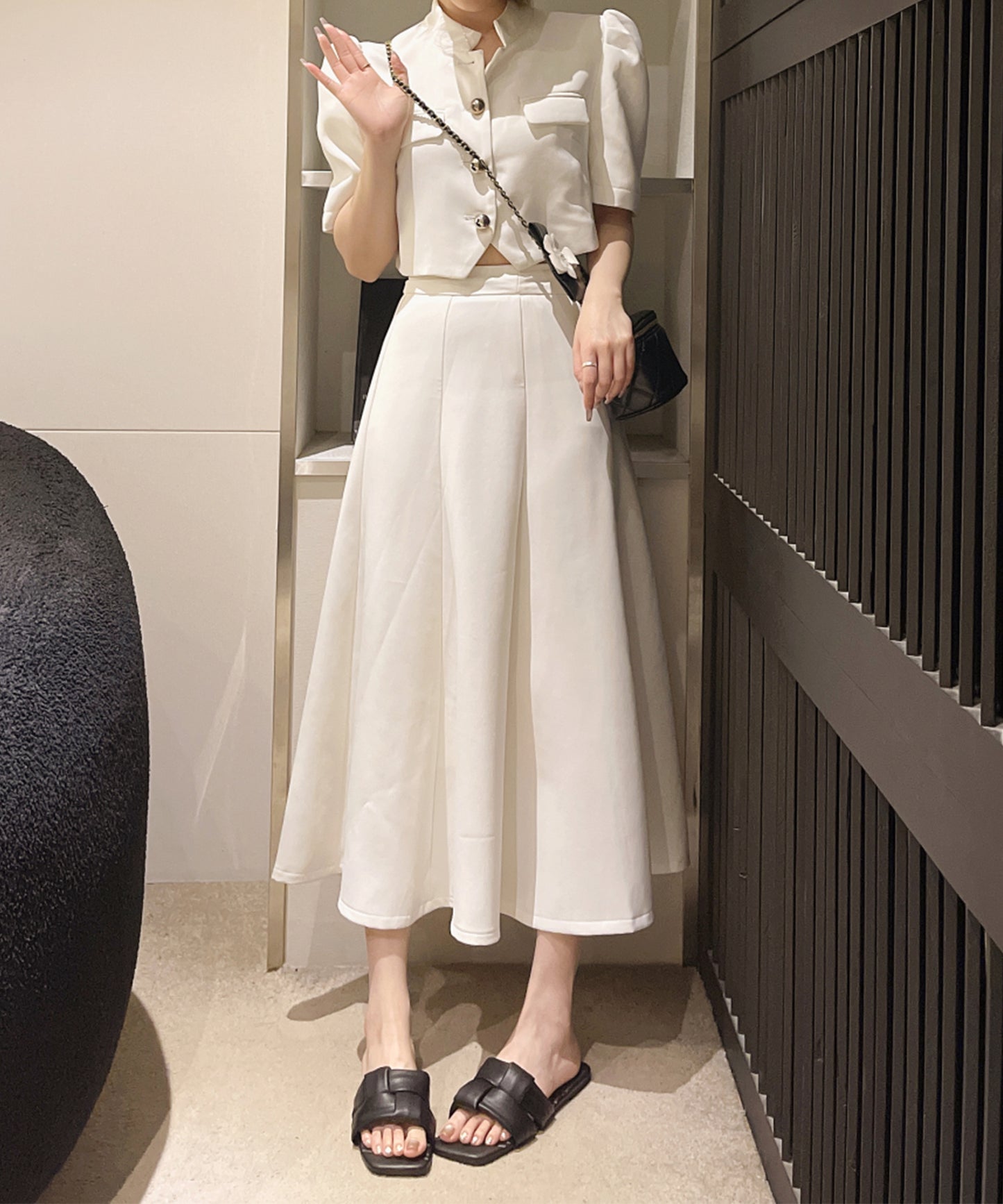 レザー調 編み込み スクエアトゥ フラット ミュール サンダル