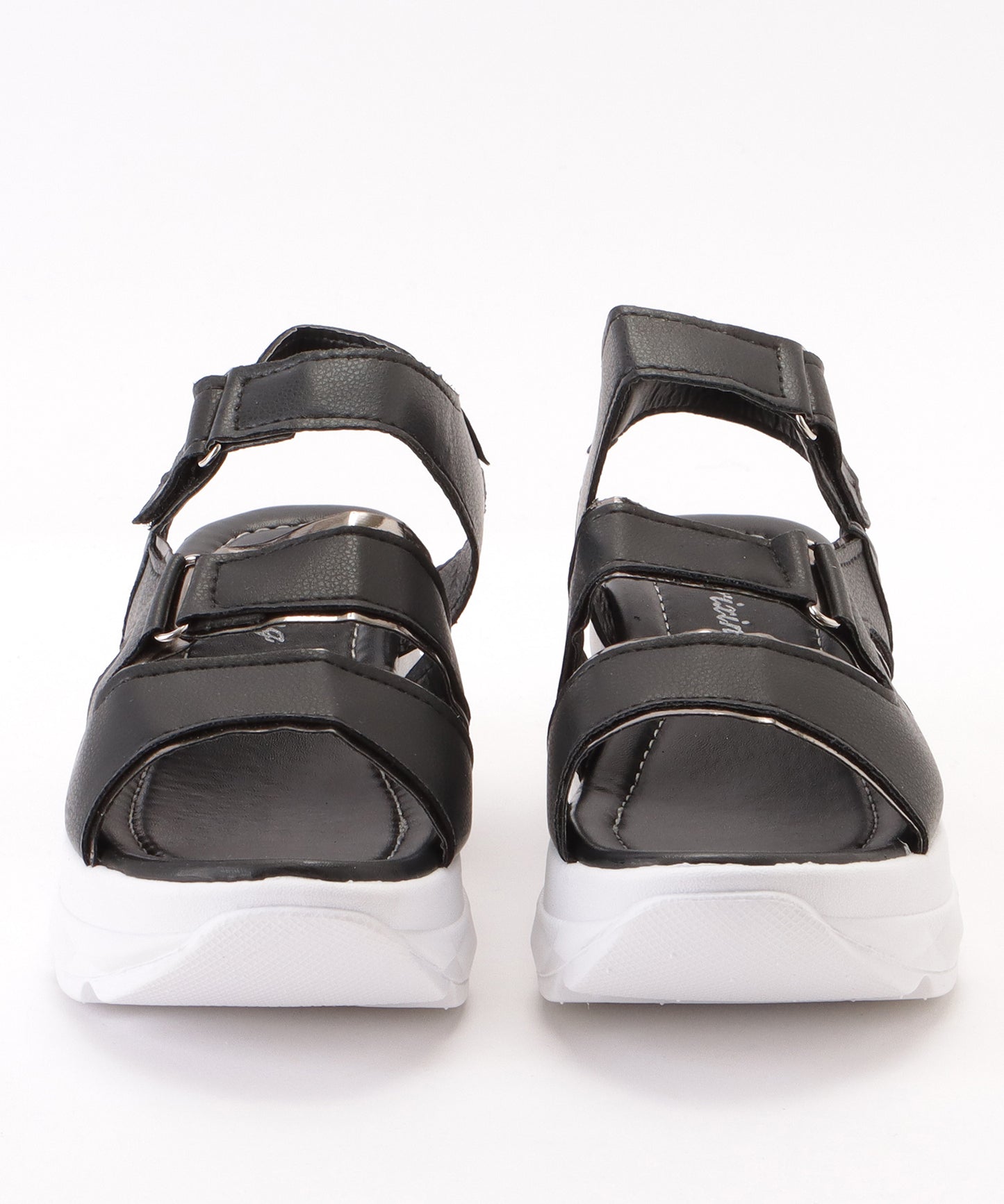 メタルアクセント厚底スポーツサンダル