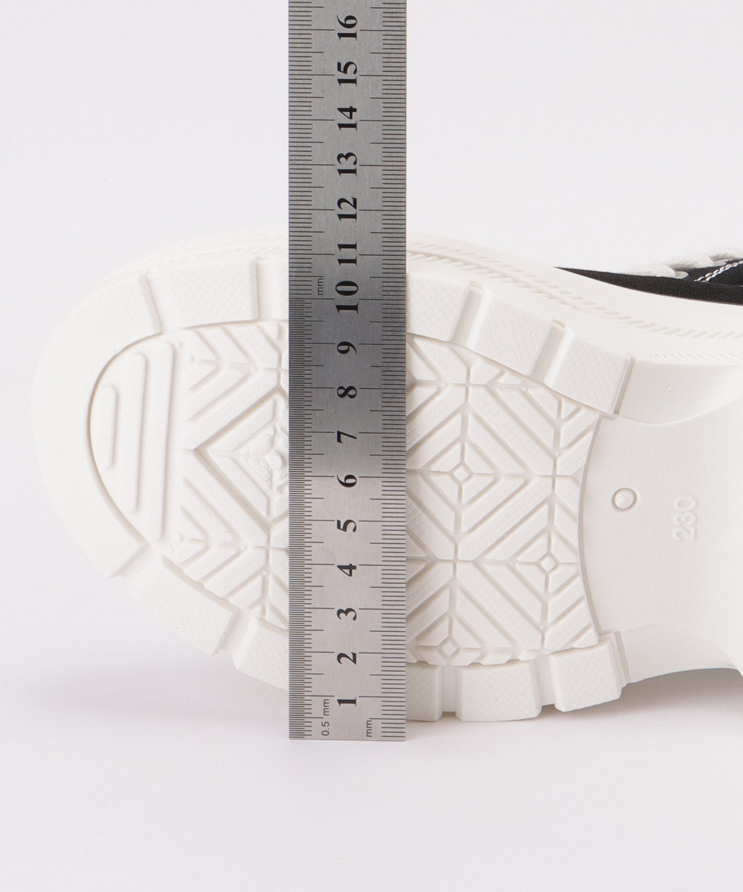 ハイカット 厚底 レースアップ キャンバス スニーカー