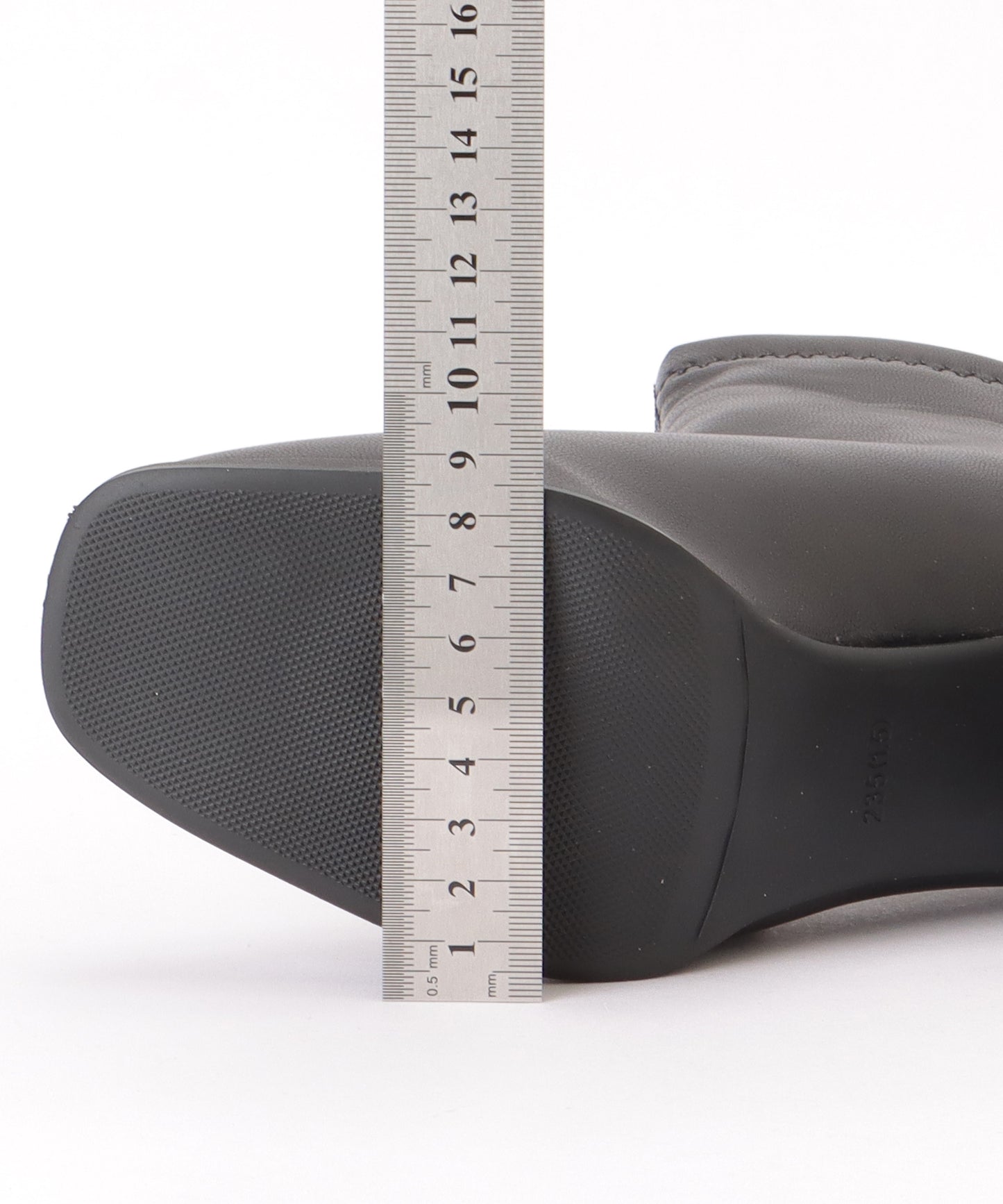 ビジュー チャーム付き レザー調 ハイヒール ショート ブーツ