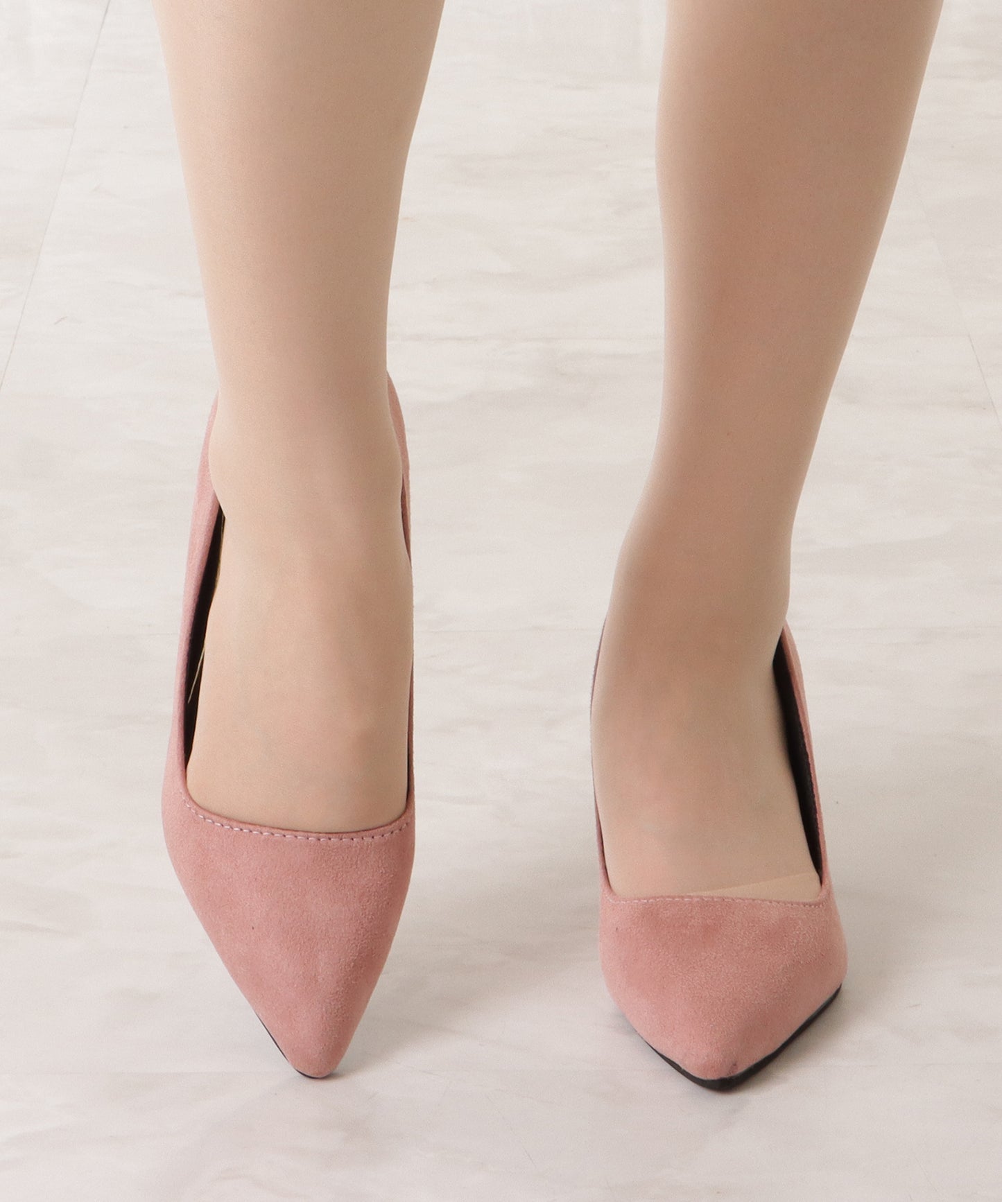 ポインテッドピンヒールパンプス
