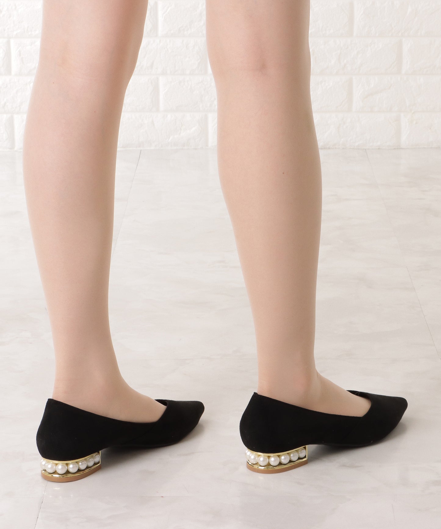 パールヒールポインテッドローヒールパンプス