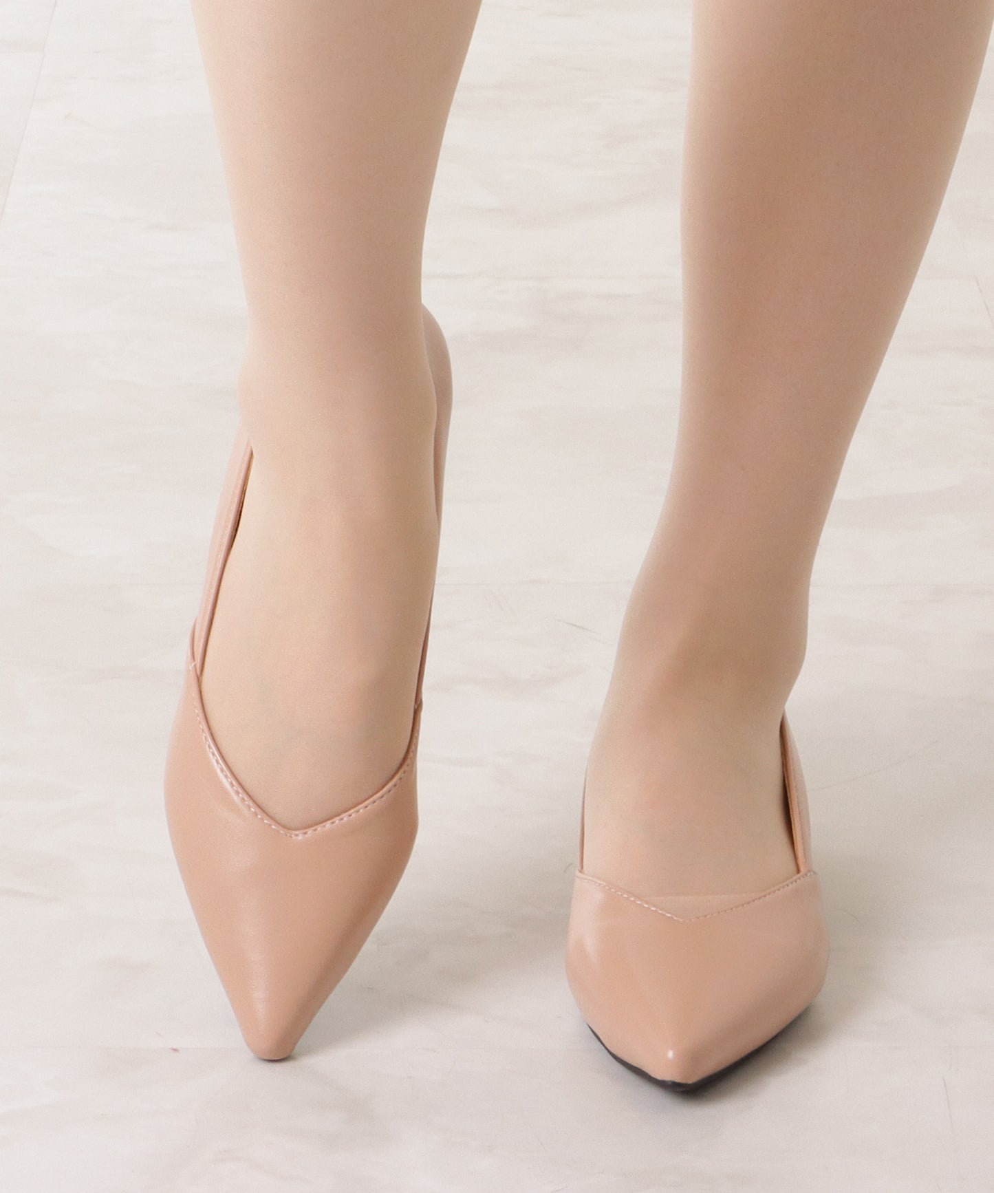 パールヒールポインテッドローヒールパンプス