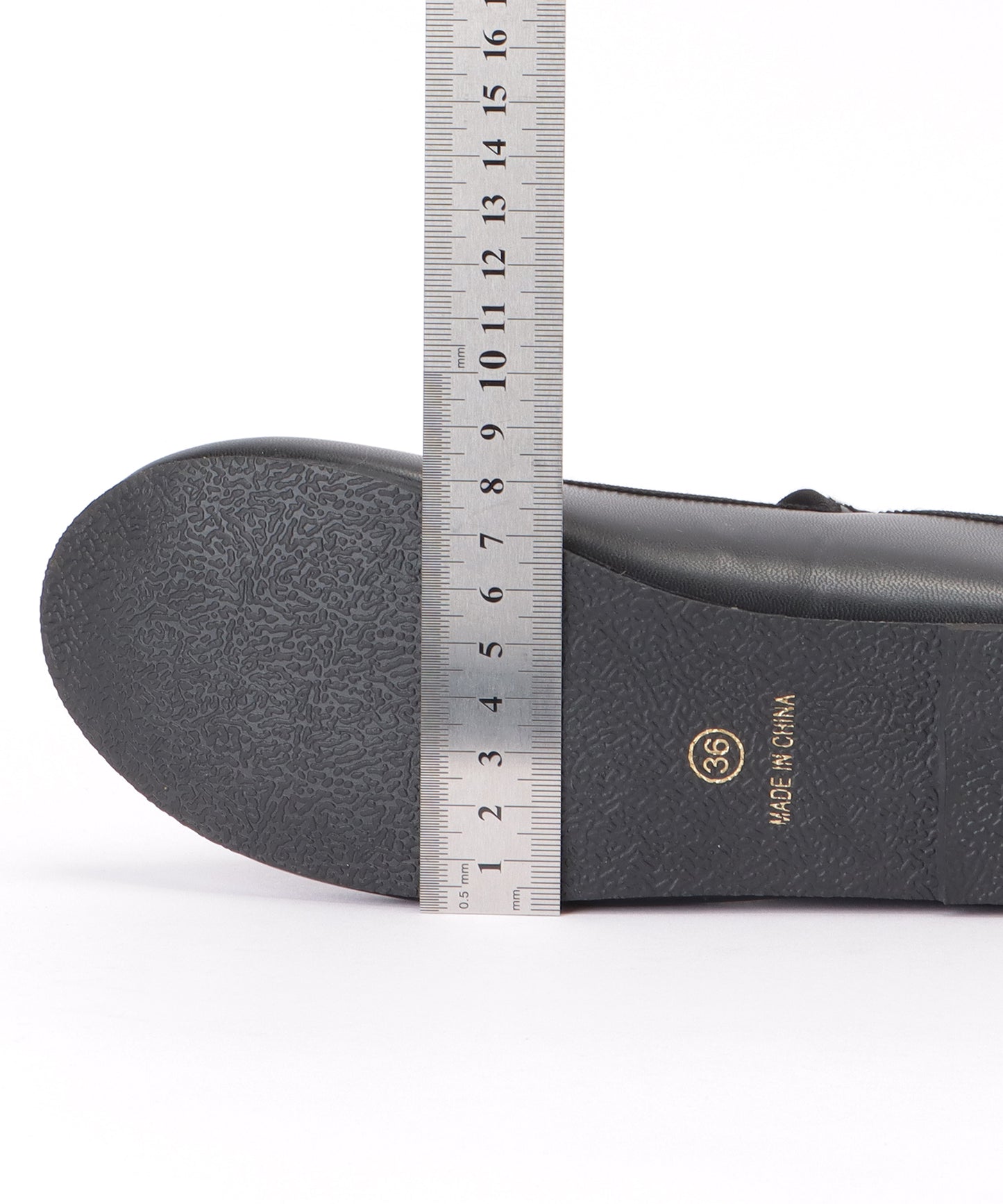 ストラップ付 ぺたんこ パンプス カンフーシューズ