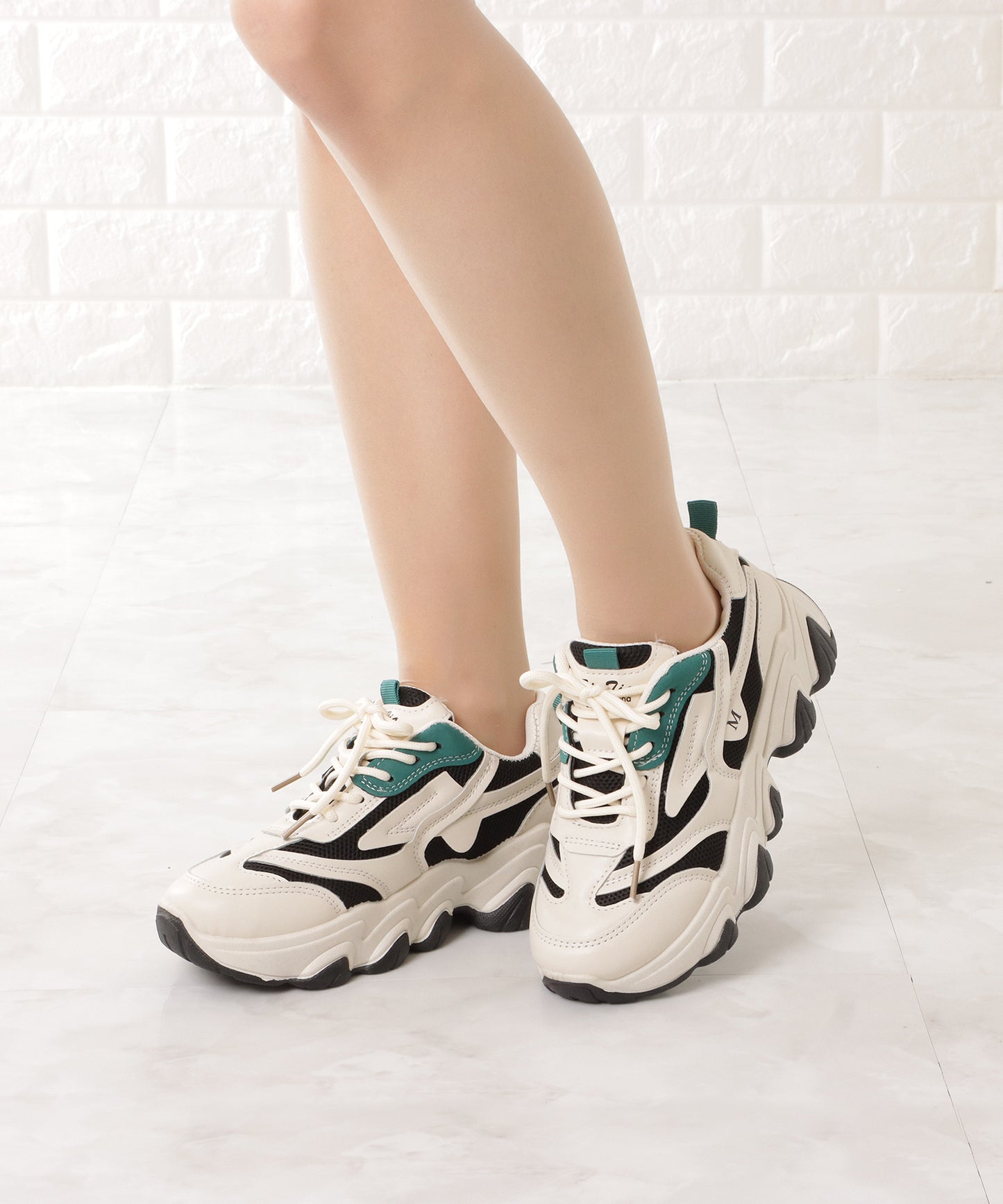 厚底メッシュダッドスニーカー