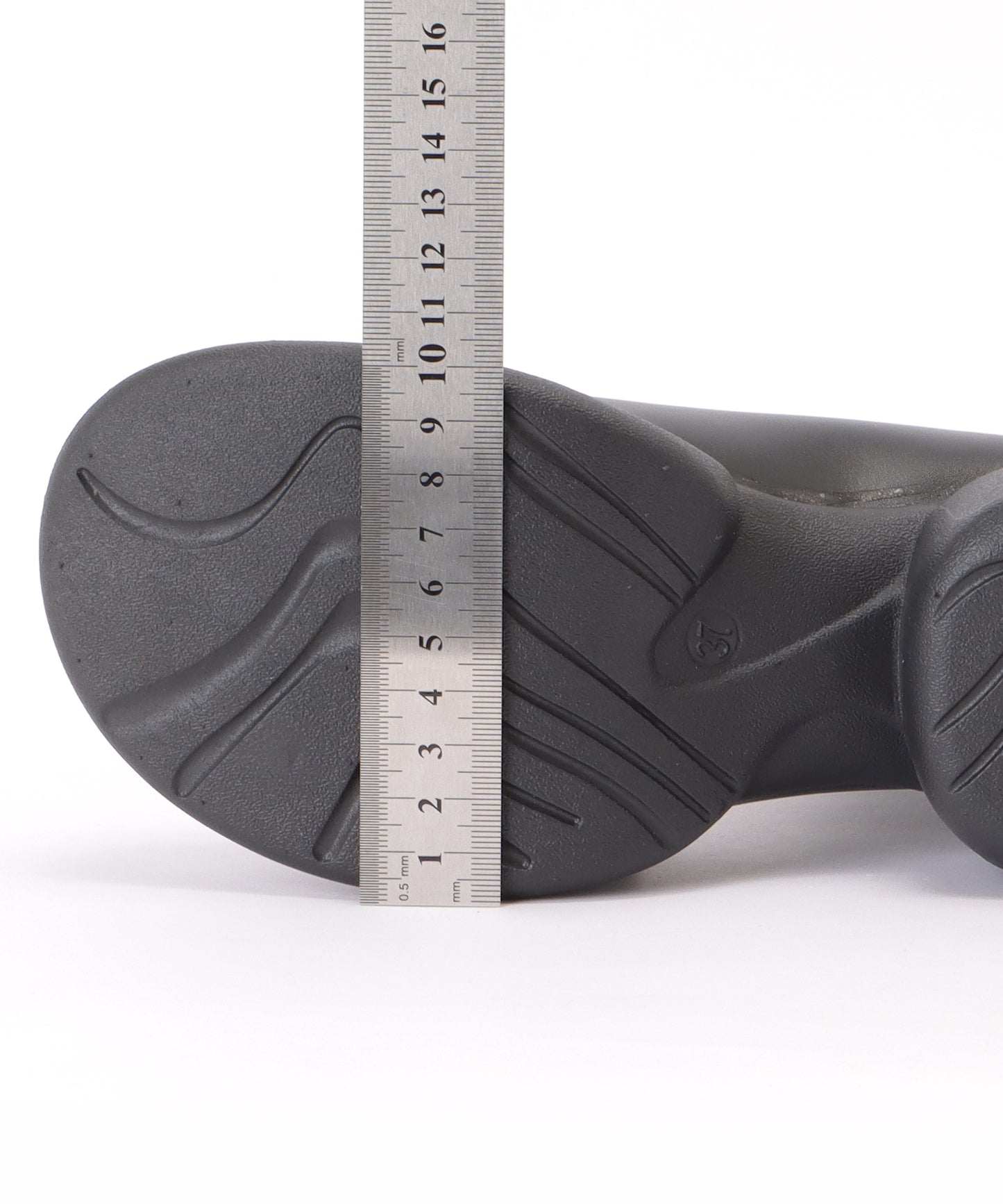 ラウンドフォルム厚底ショートブーツ