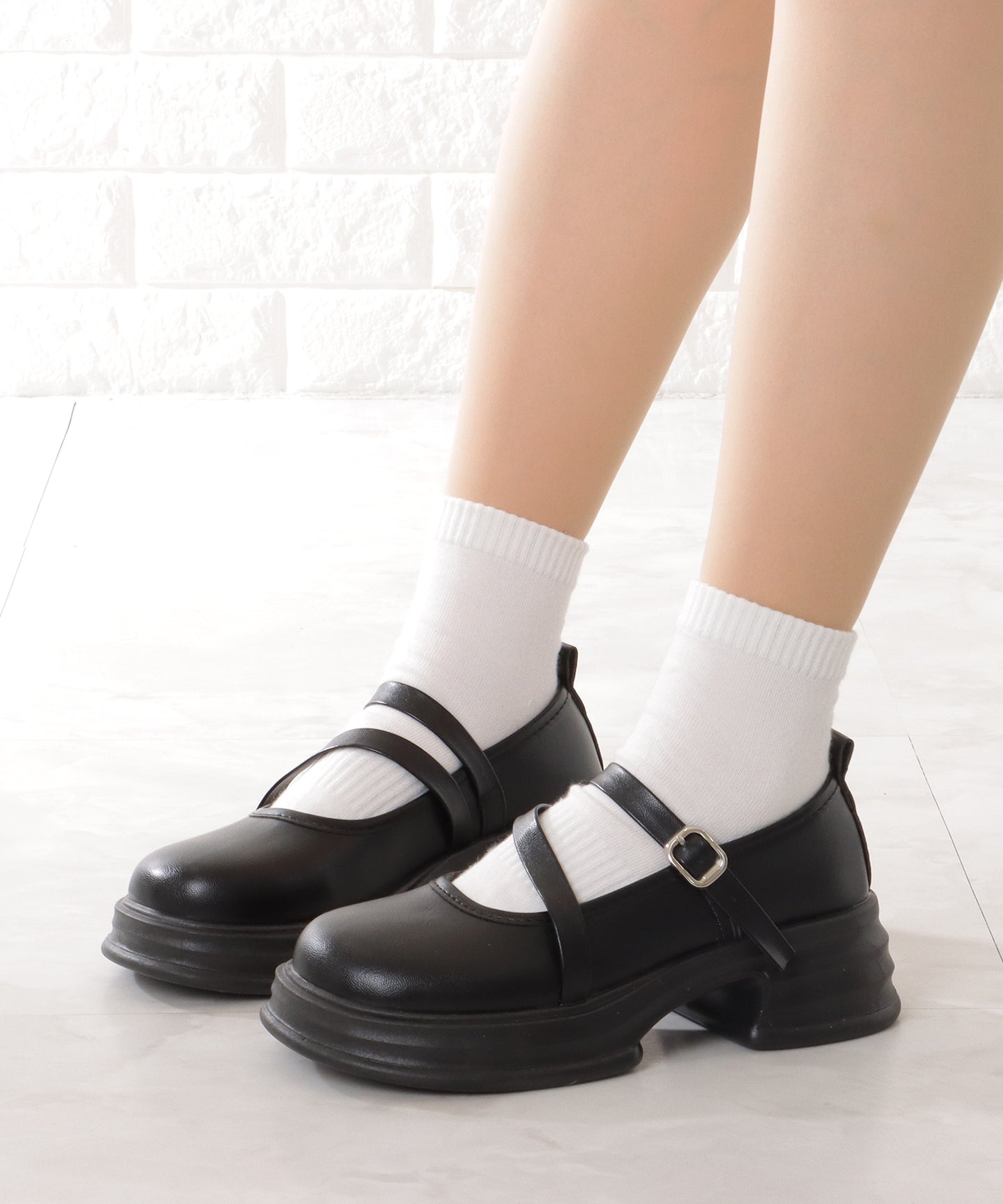 厚底 ダブル ストラップ ボリューム パンプス
