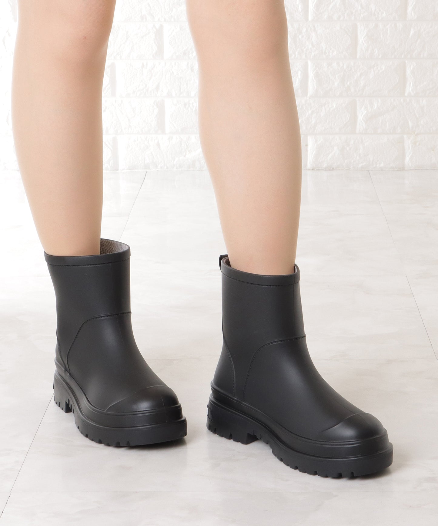 シンプル 厚底 トラック ショート レインブーツ