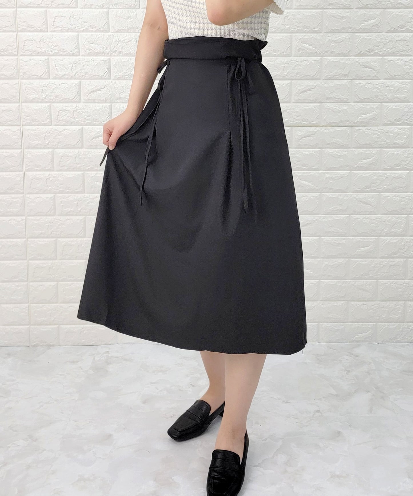 Aライン ミモレ丈 細リボン付き スカート