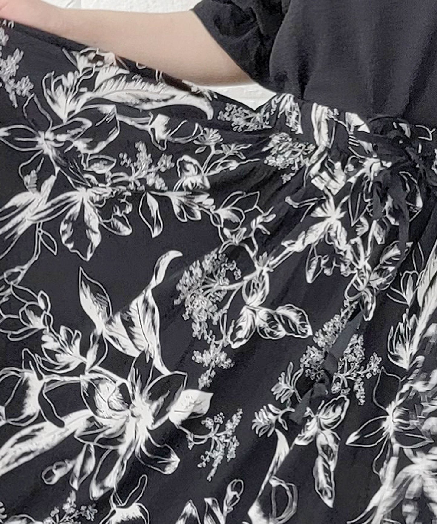 ボタニカル柄 フレア ロングスカート