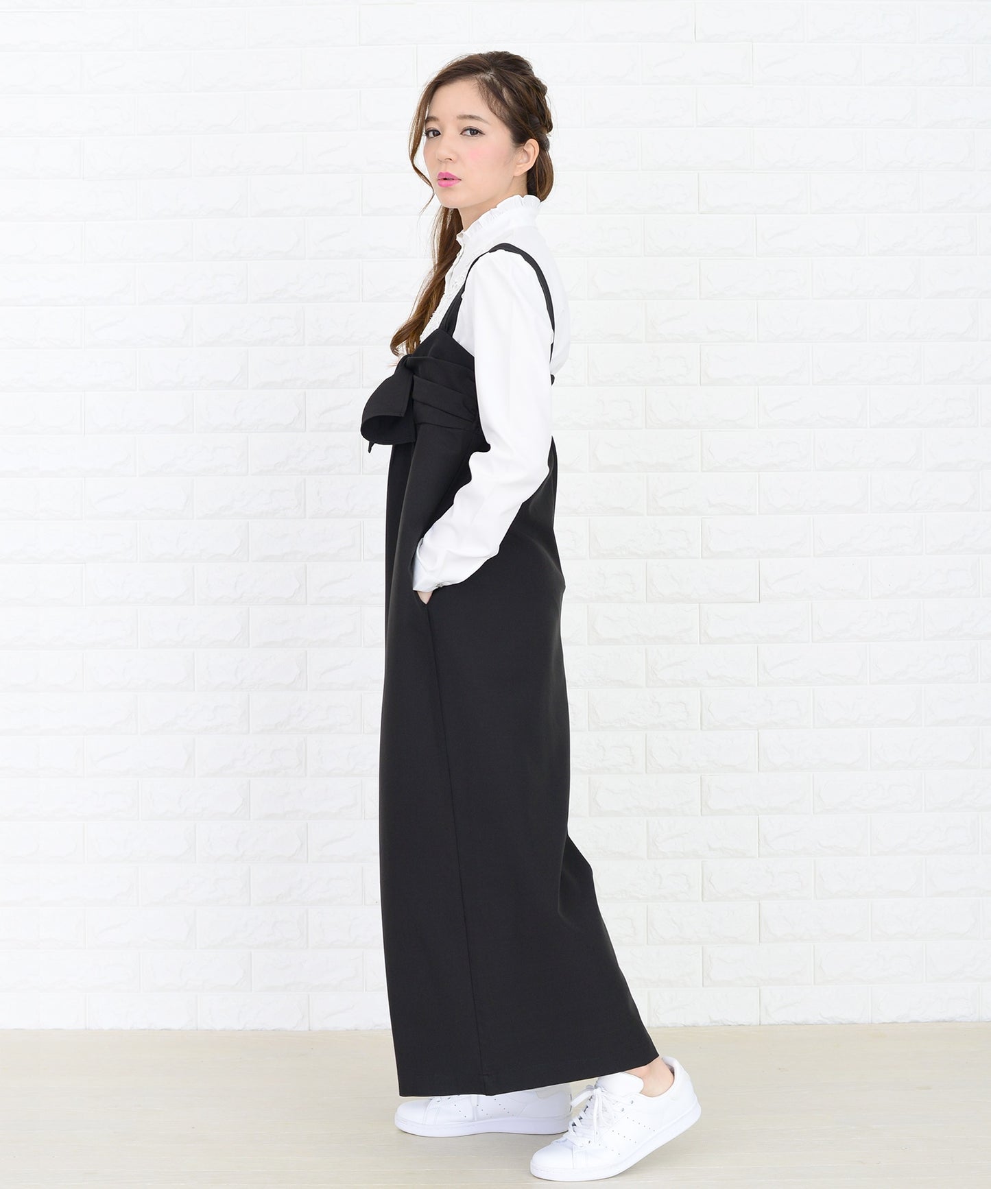 リボン付き サロペットワイドパンツ オールインワン・パンツ