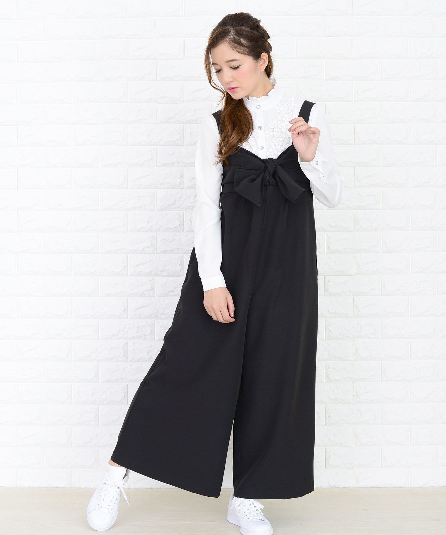 リボン付き サロペットワイドパンツ オールインワン・パンツ