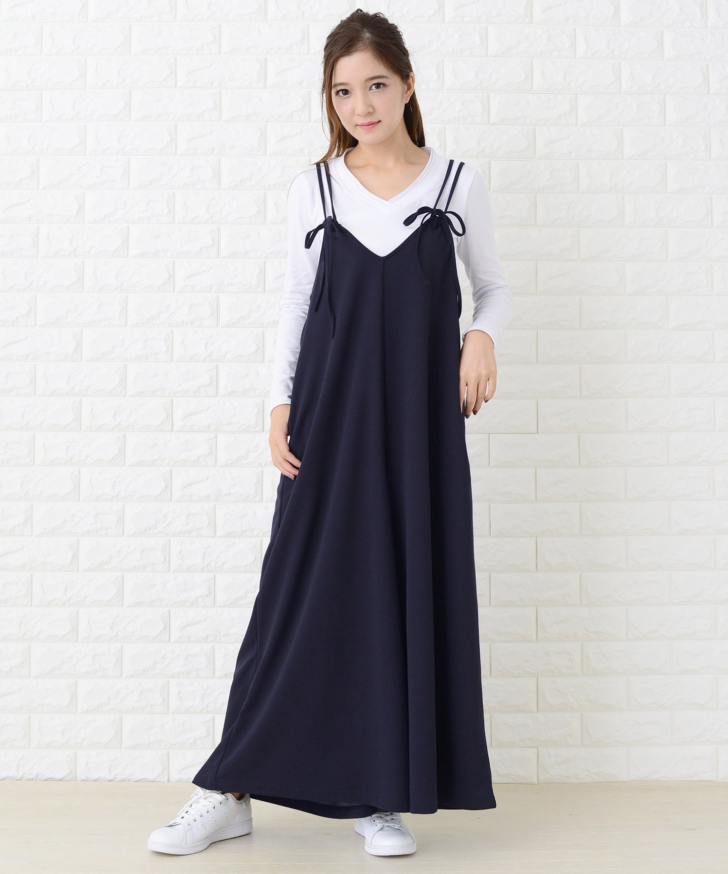 肩ひもリボン付き サロペットワイドパンツ オールインワン・パンツ
