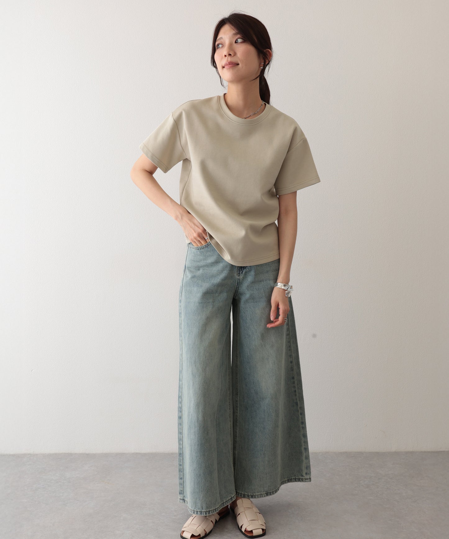 ソリッドカラー クルーネック 半袖 ベーシック Tシャツ