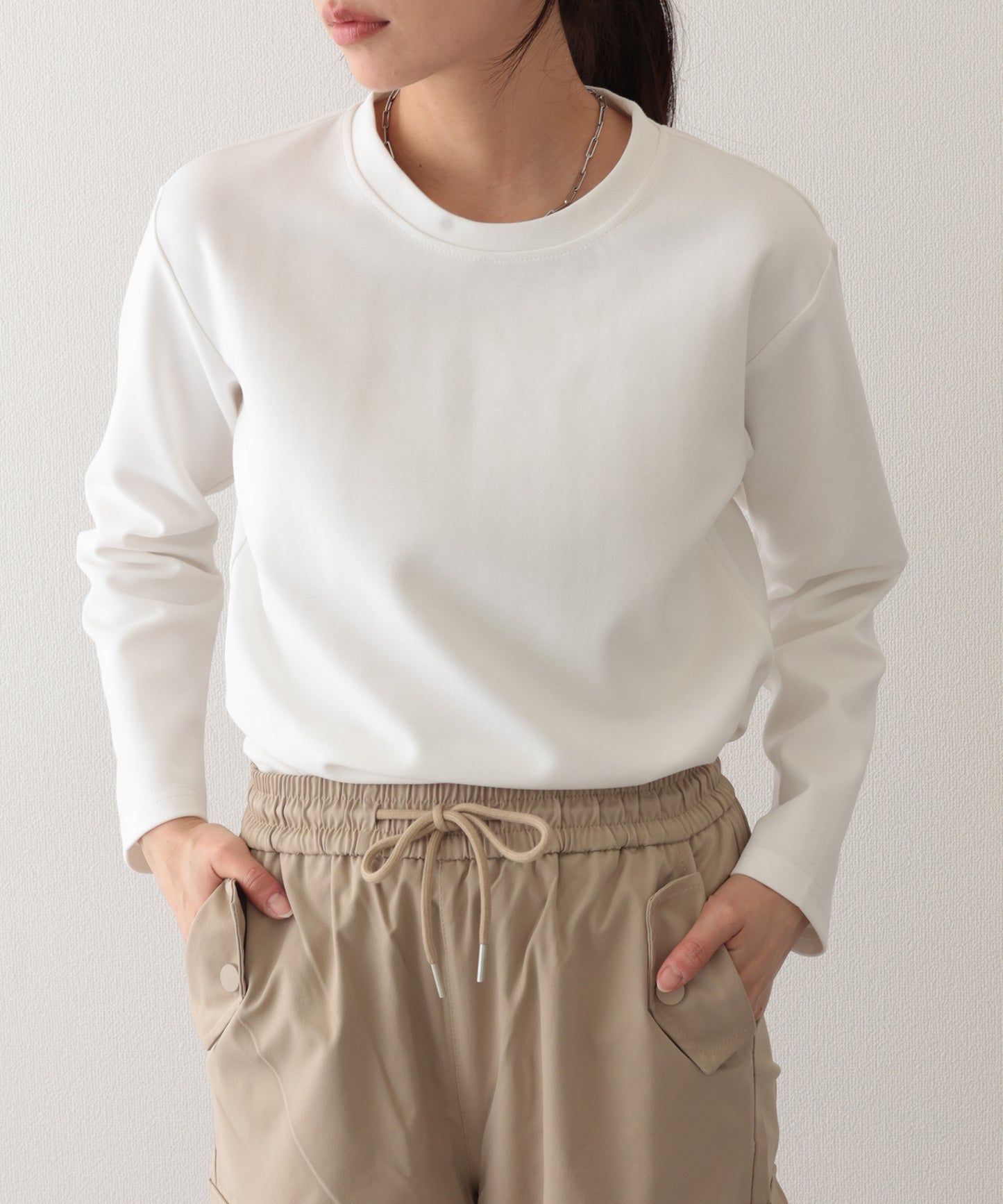 ソリッドカラー クルーネック 長袖 ベーシック Tシャツ