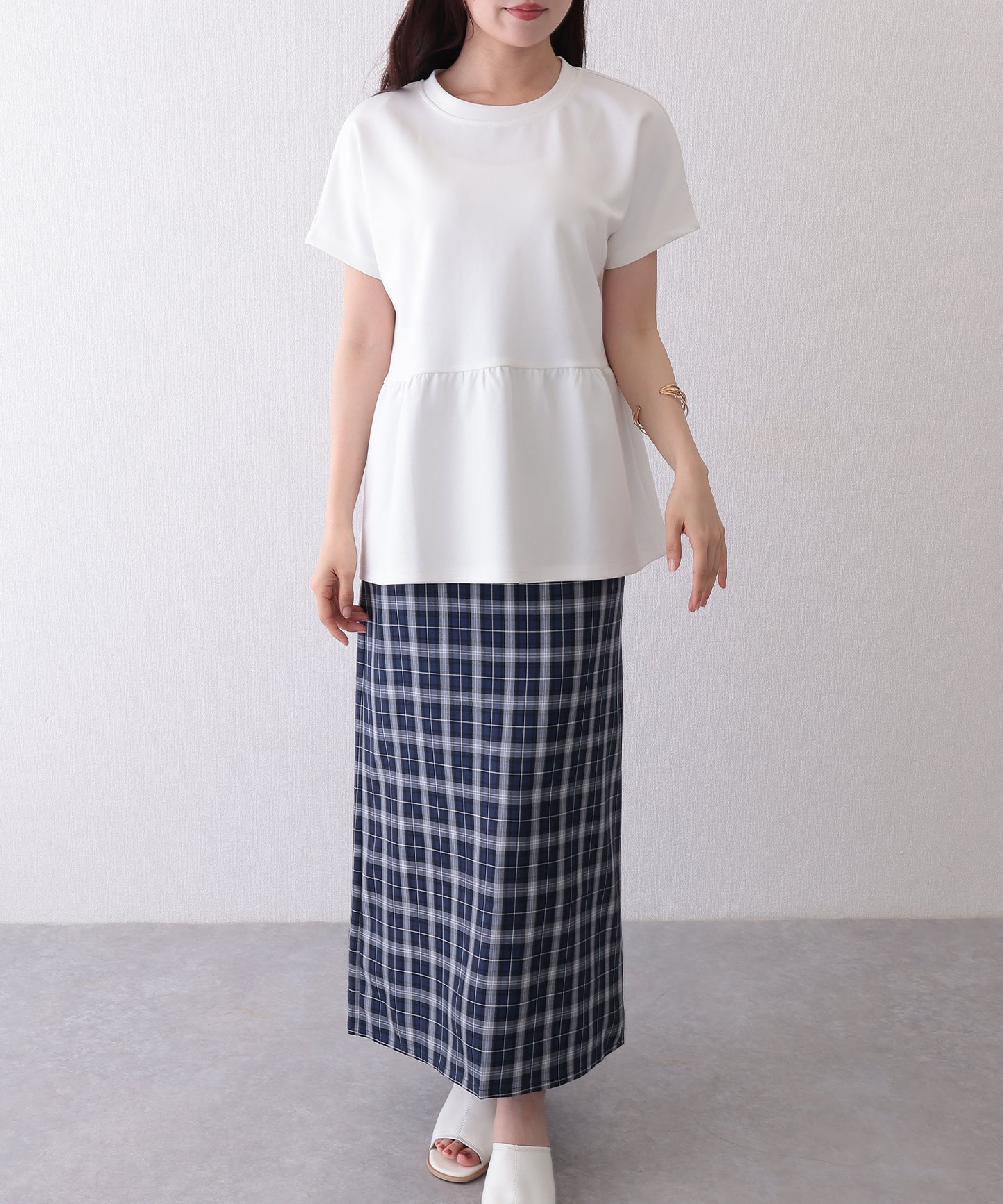 ソリッドカラー クルーネック ペプラム 半袖 Tシャツ