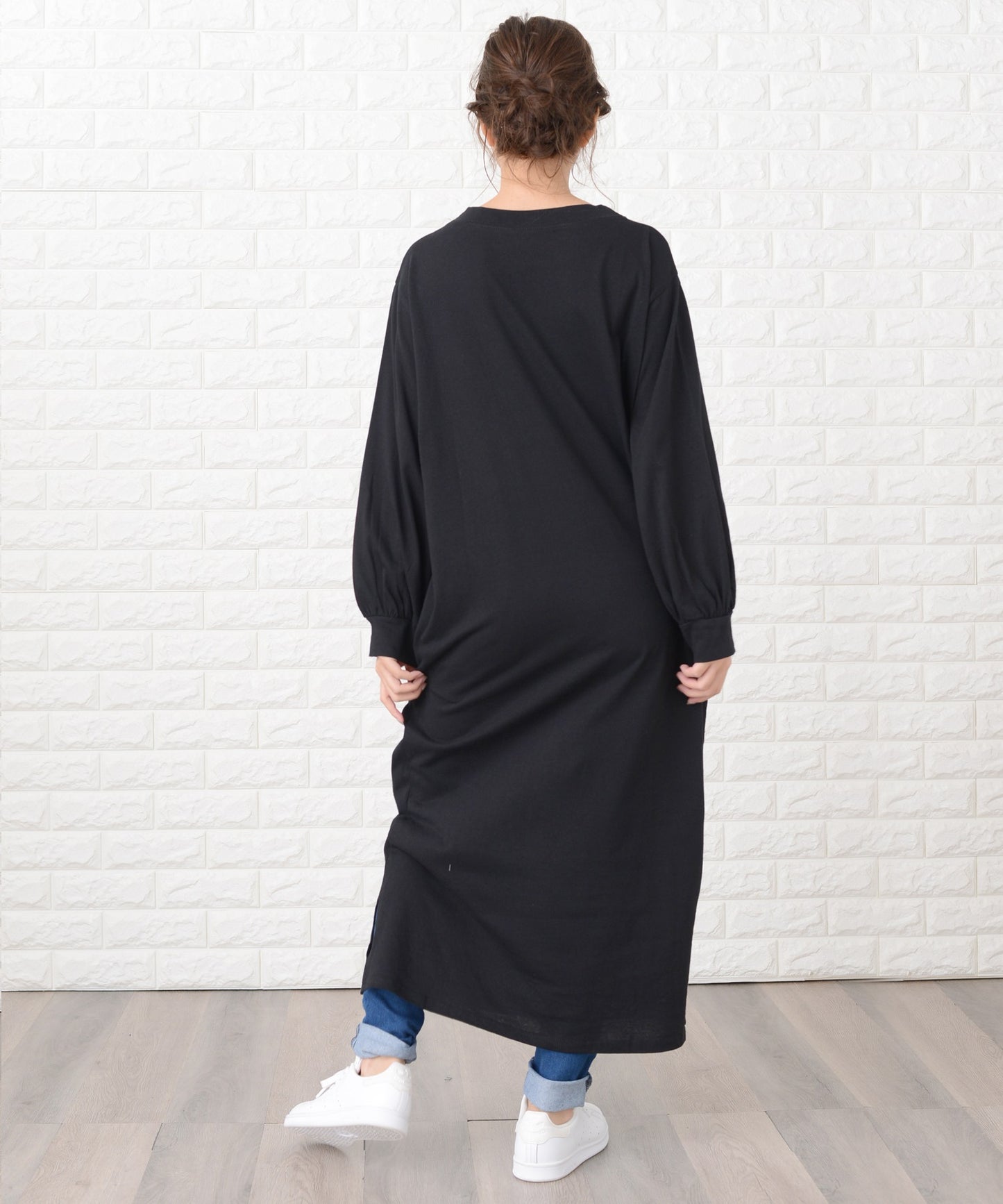 シンプル無地長袖ロングTシャツワンピース