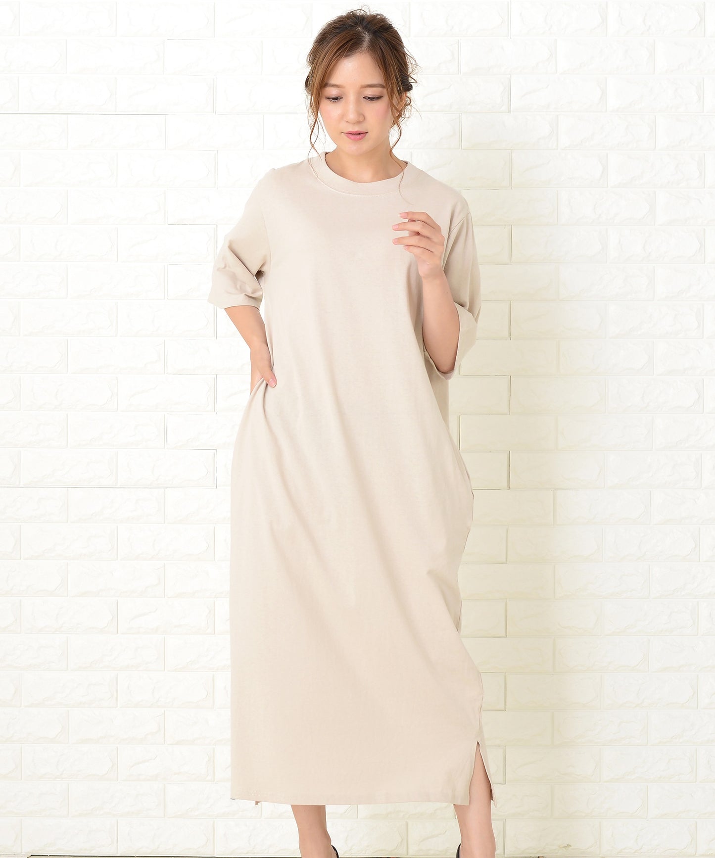 シンプル無地半袖ロングTシャツワンピース