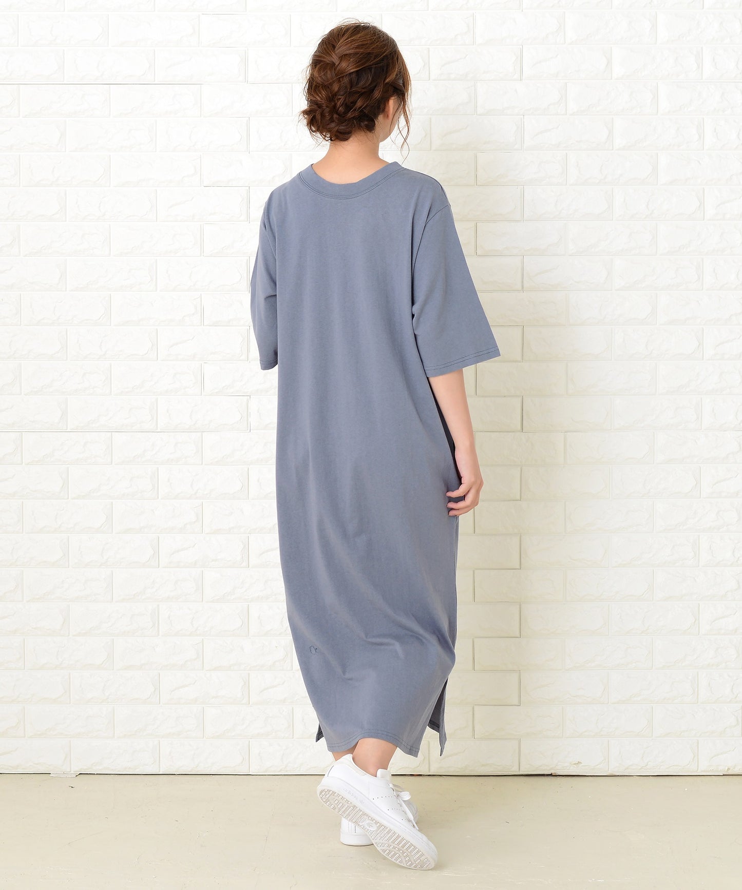 シンプル無地半袖ロングTシャツワンピース