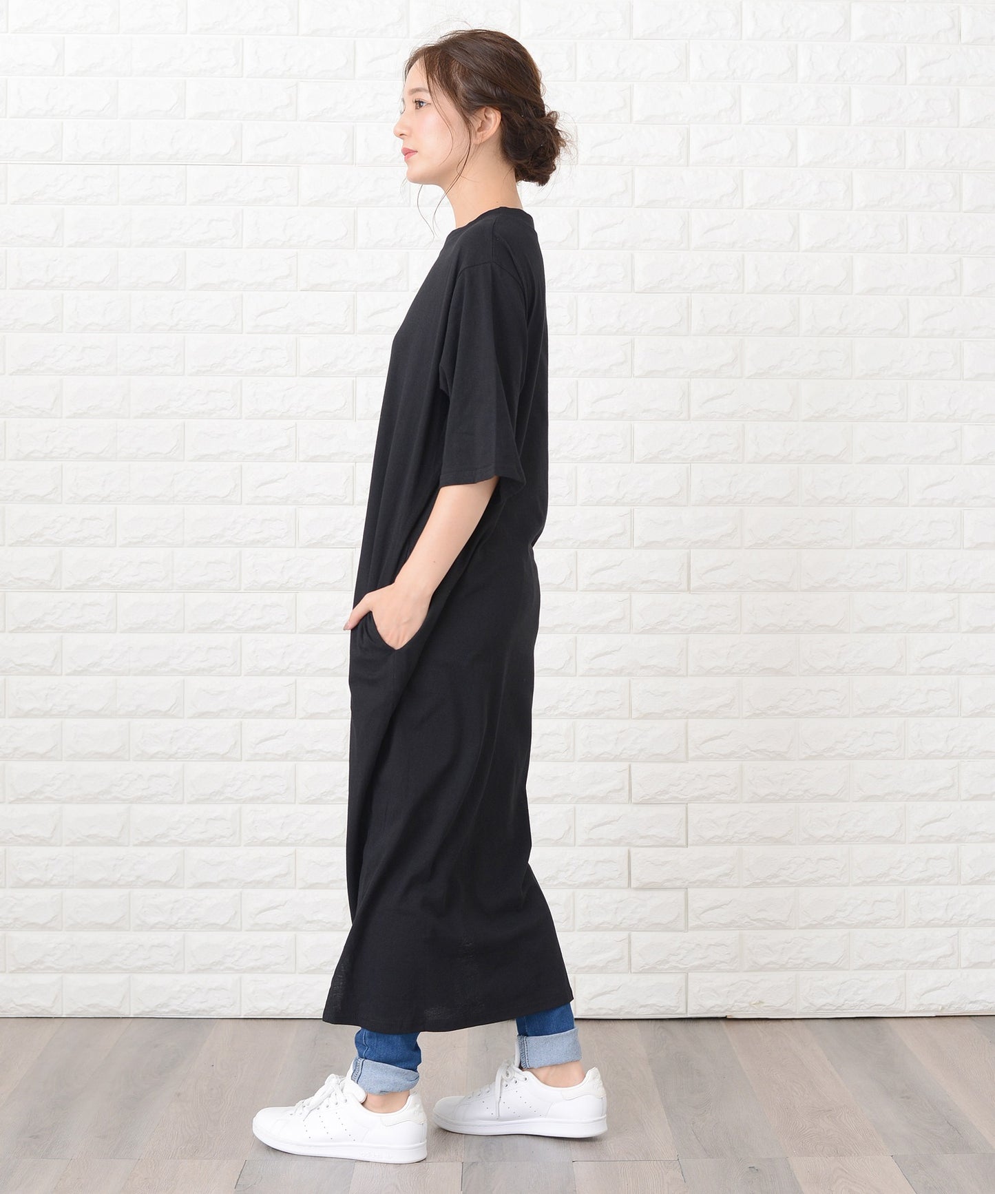 シンプル無地半袖ロングTシャツワンピース