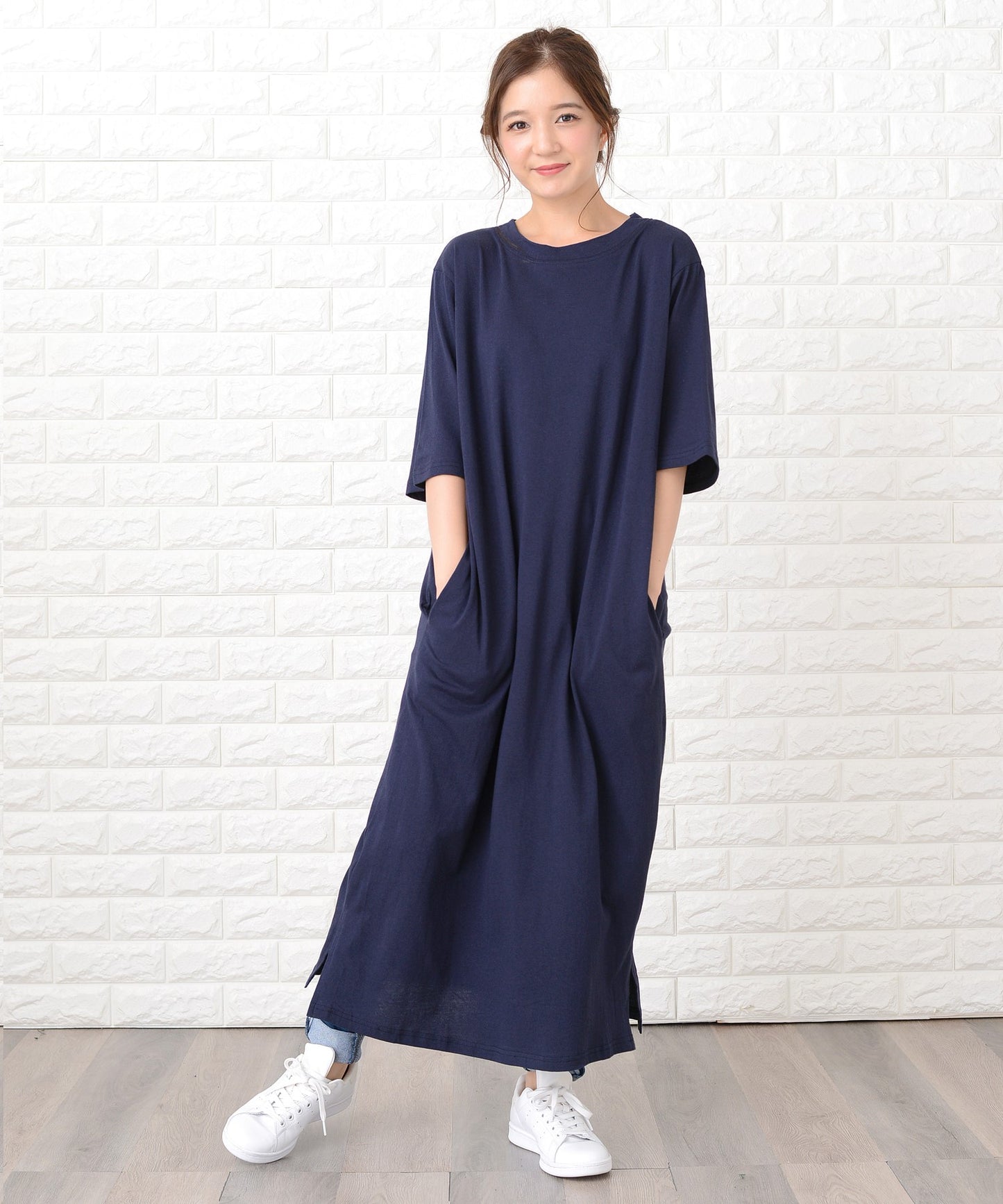 シンプル無地半袖ロングTシャツワンピース