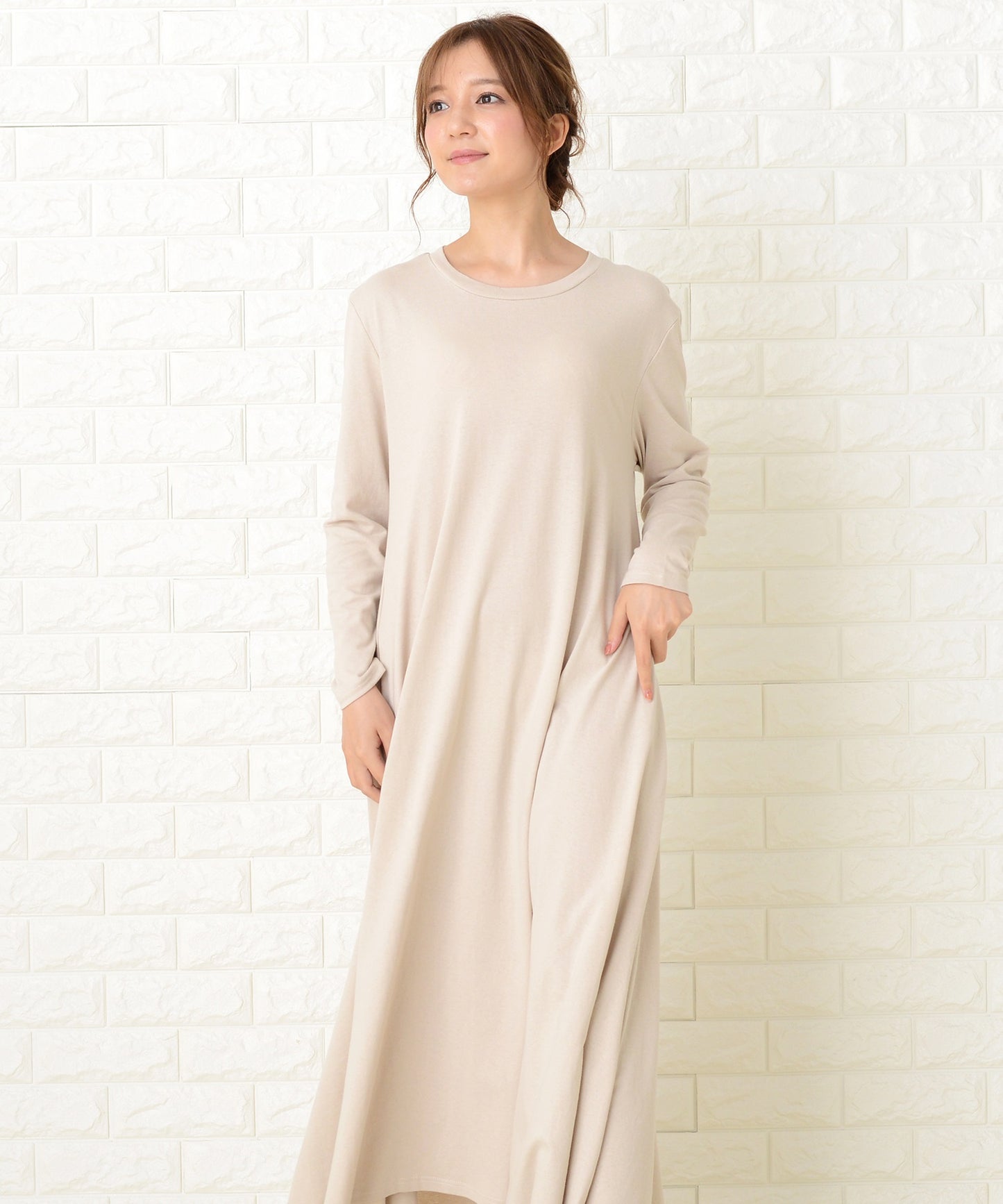 長袖ゆったりTシャツロングワンピース