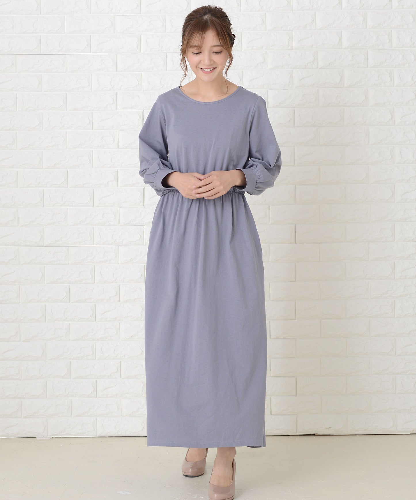 ゆったり長袖ロングワンピース