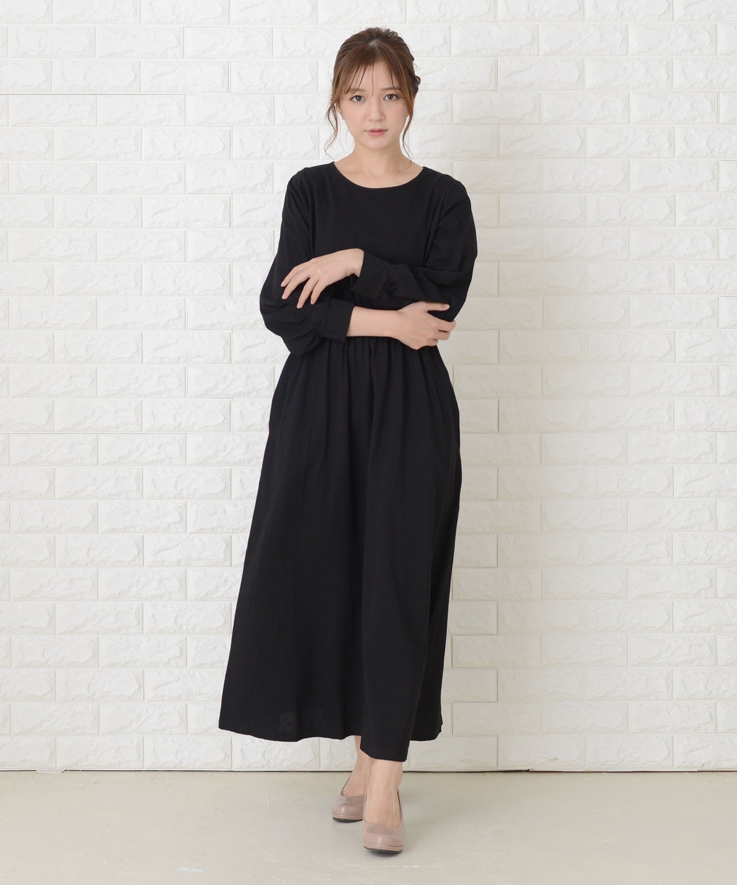 ゆったり長袖ロングワンピース