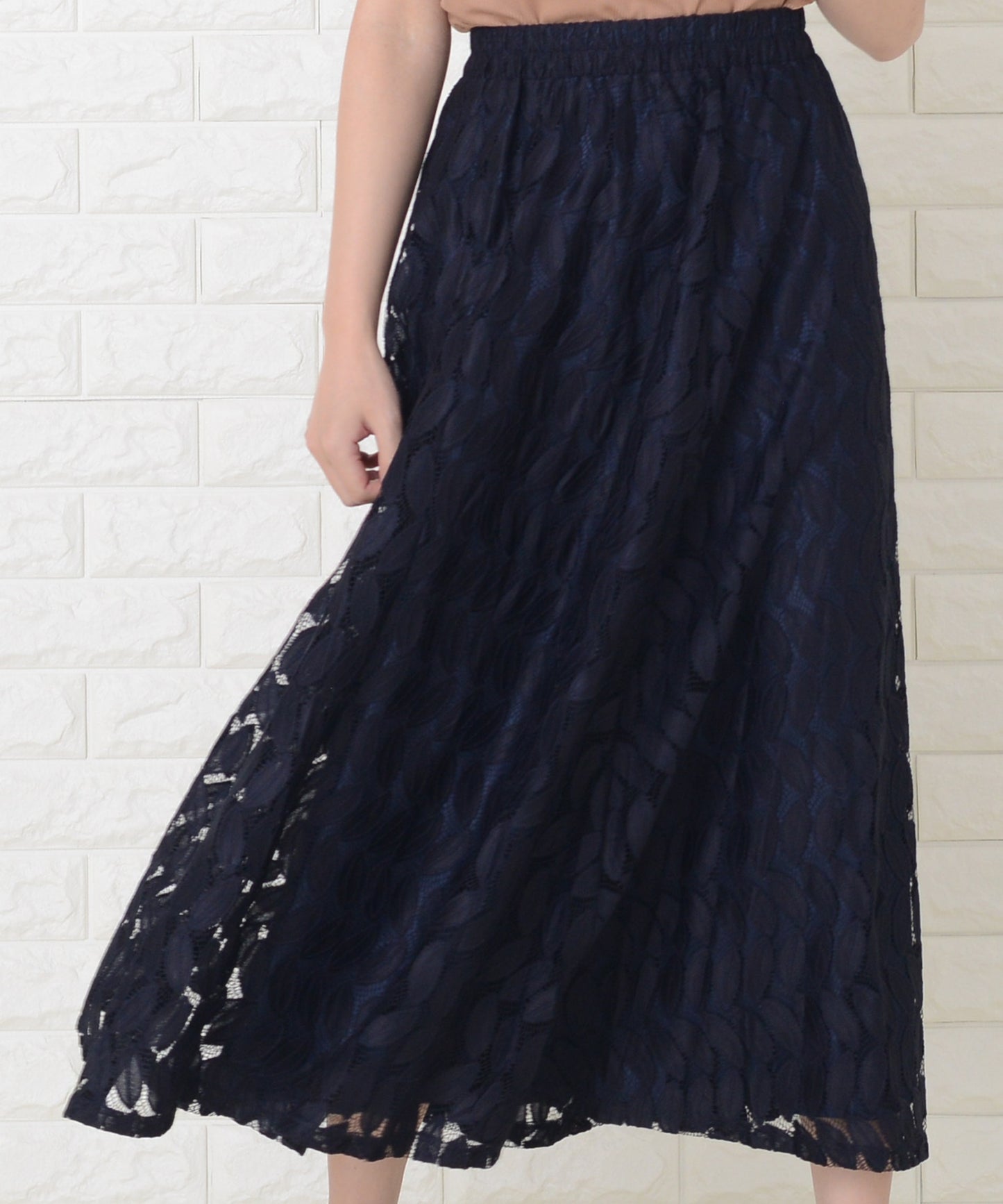 総レースロング丈スカート
