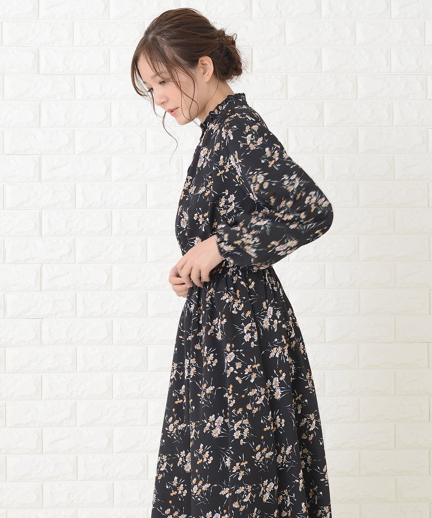 花柄フレア 長袖ロングワンピース