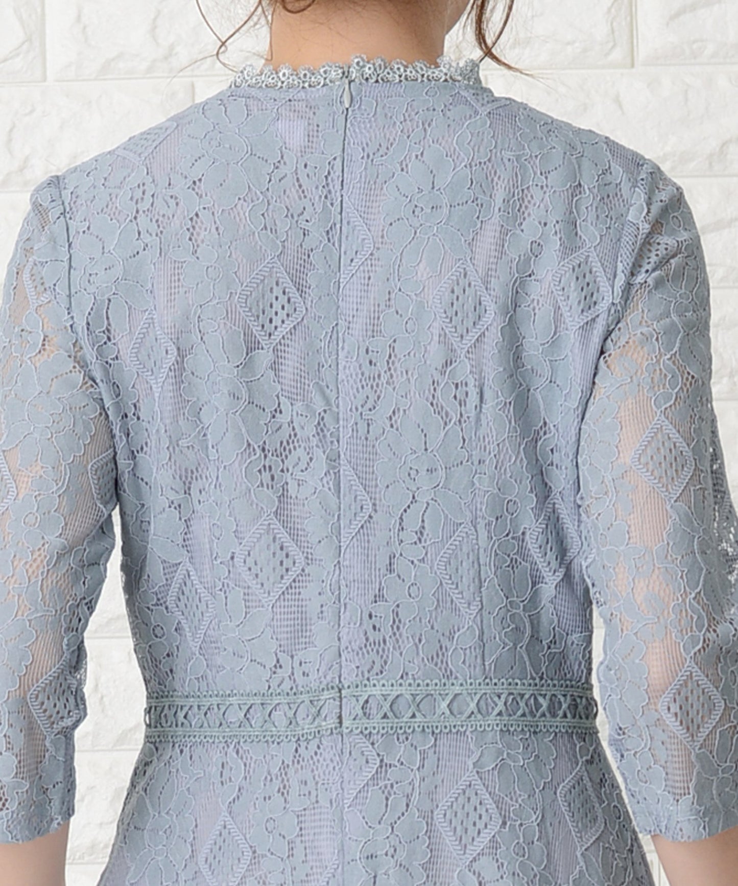 七分袖総レースミモレ丈ワンピース・ドレス