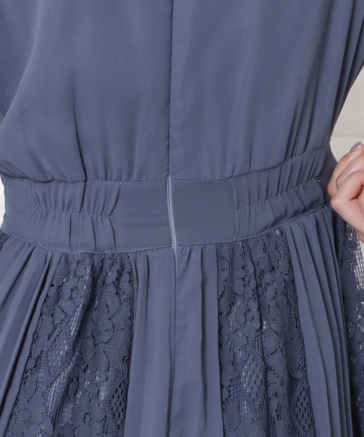 ハイネック五分袖レース切替ワンピースドレス