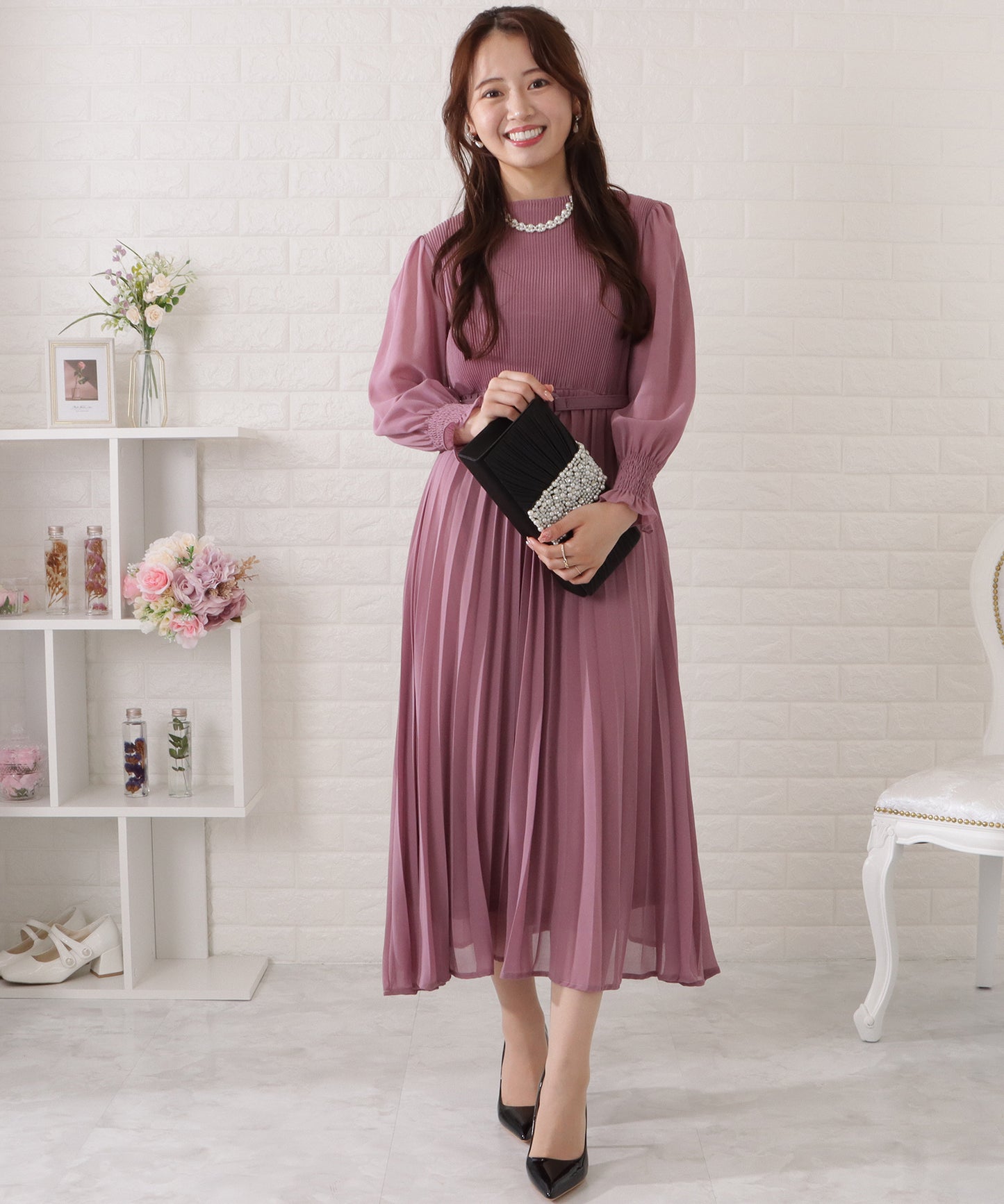 ベルト付きシフォンプリーツ長袖ワンピース