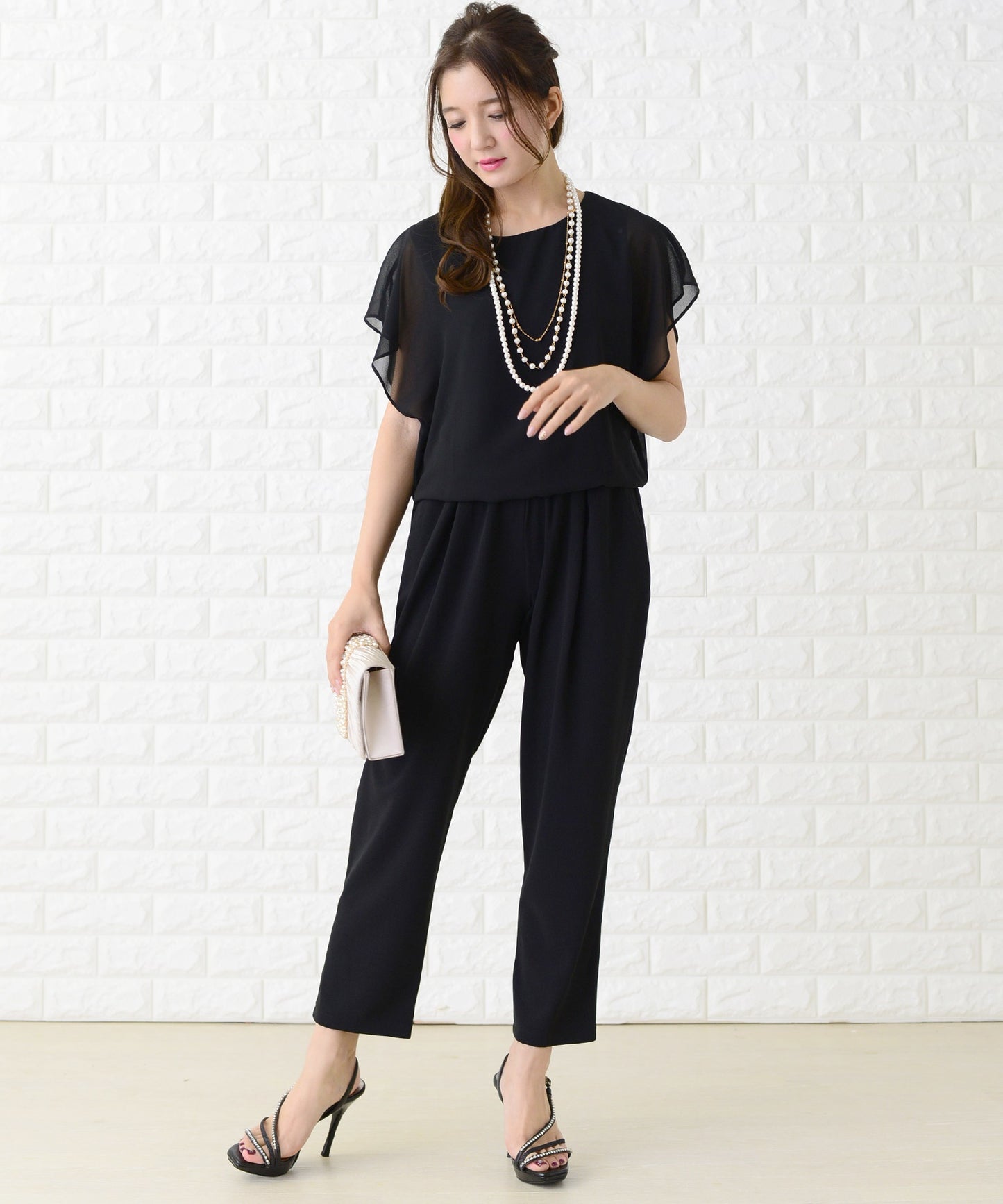 シフォンフリル袖クルーネックシンプルセットアップ・パンツドレス