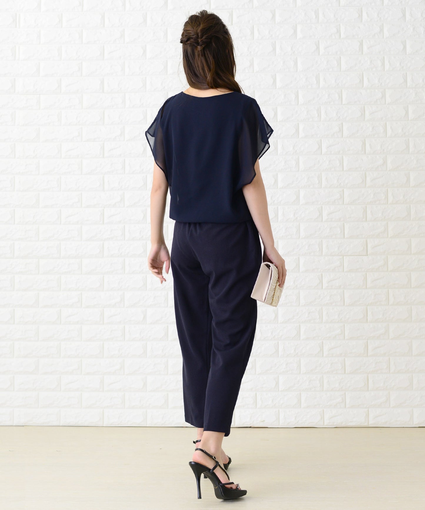 シフォンフリル袖クルーネックシンプルセットアップ・パンツドレス