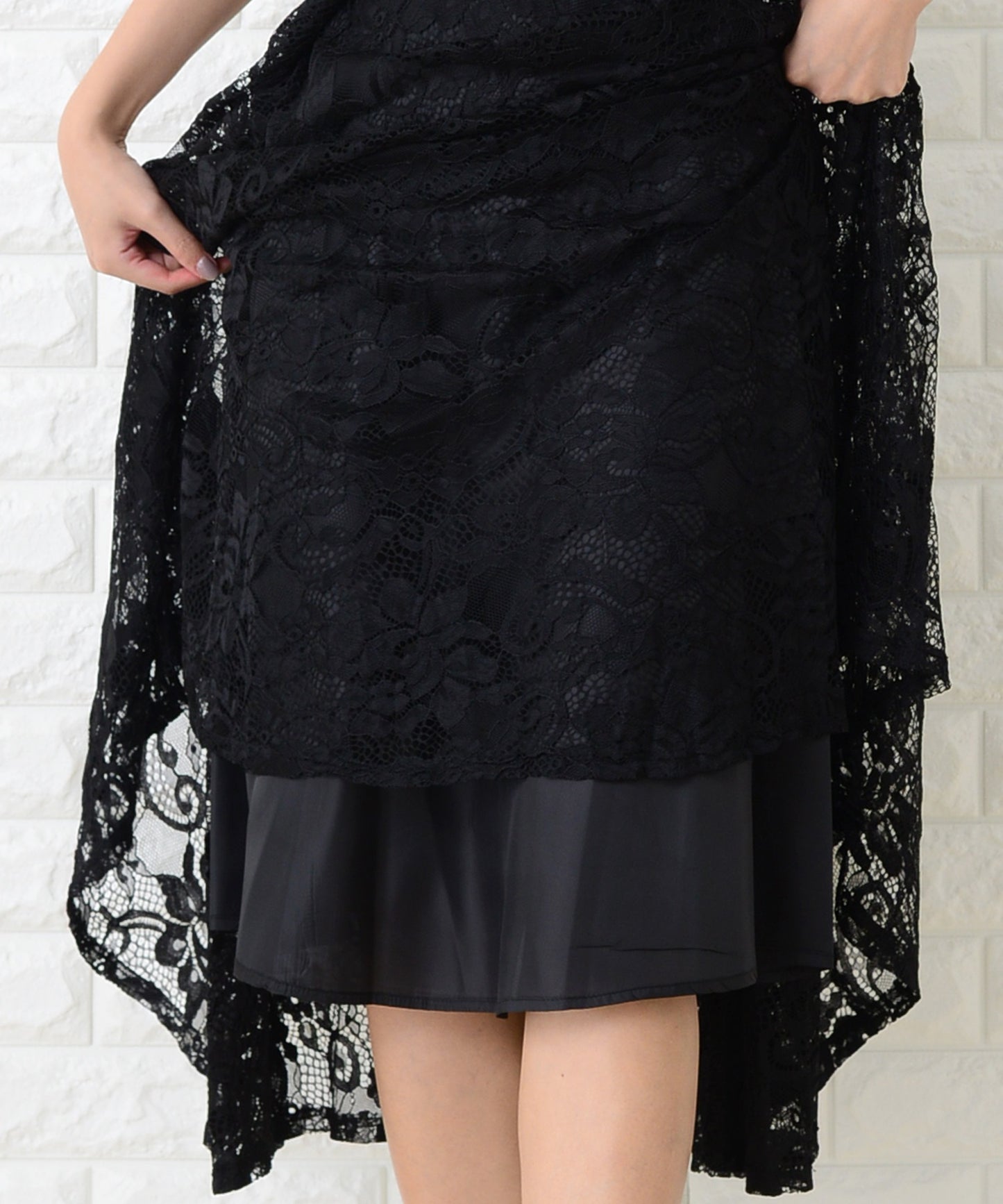 ウエストリボン付きレース袖総レースワンピース・ドレス