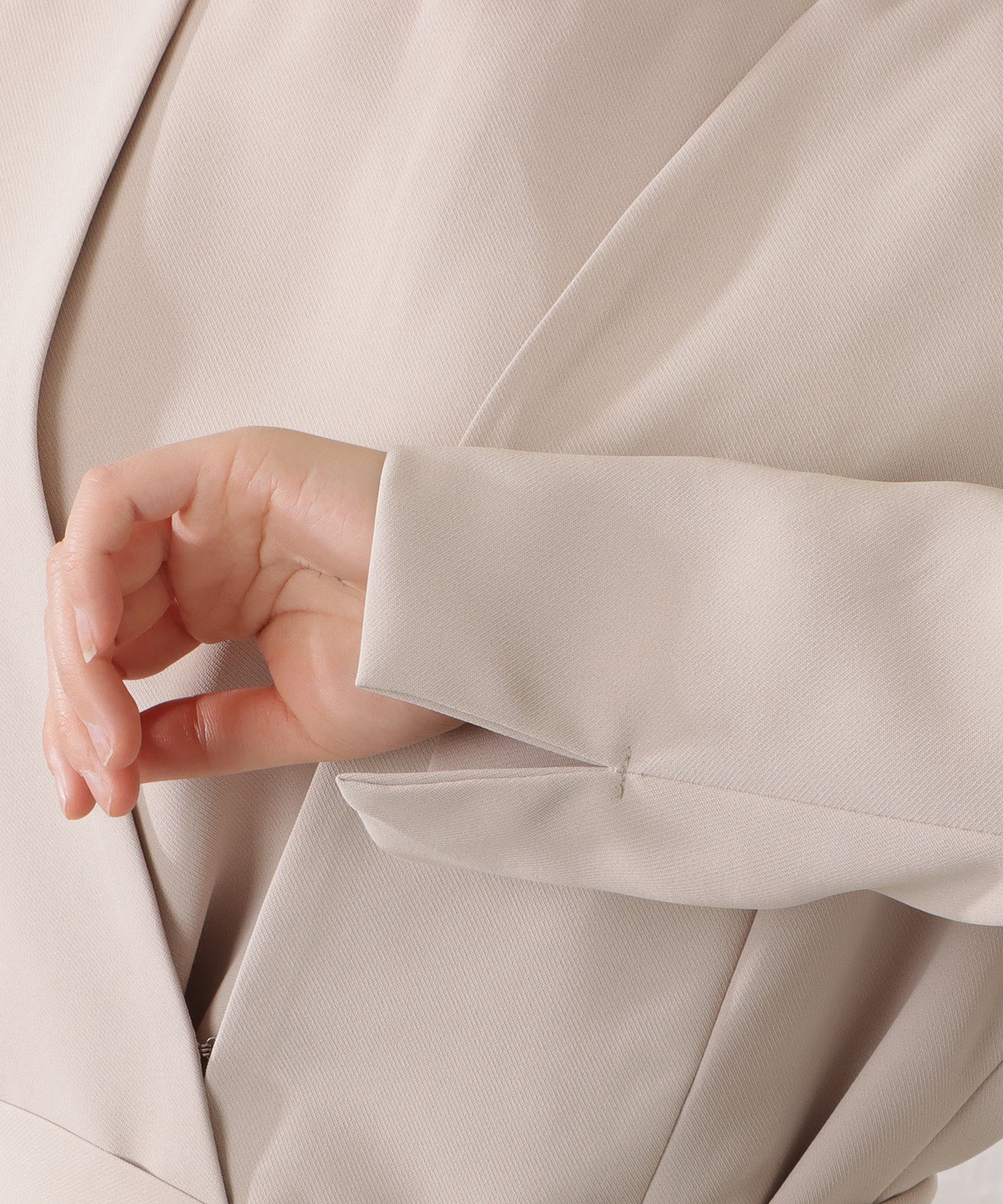 ノーカラージャケット&オールインワンセットアップ