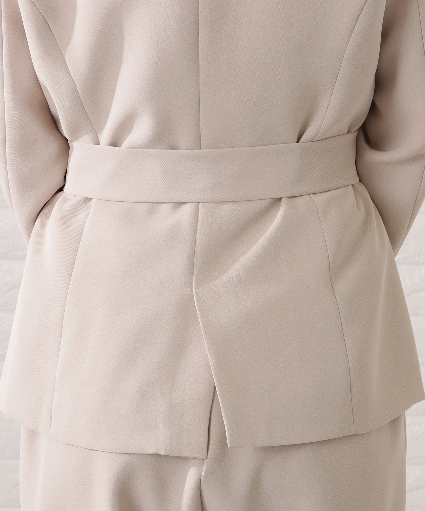 ノーカラージャケット&オールインワンセットアップ