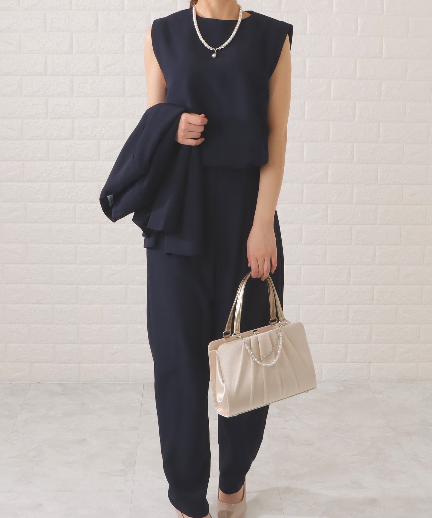 ノーカラージャケット&オールインワンセットアップ