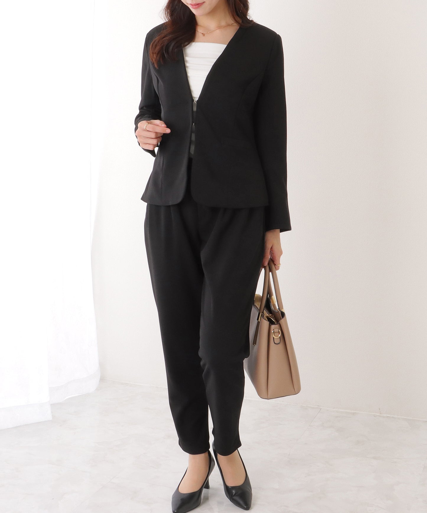 フロント ホック ノーカラー スーツ セットアップ